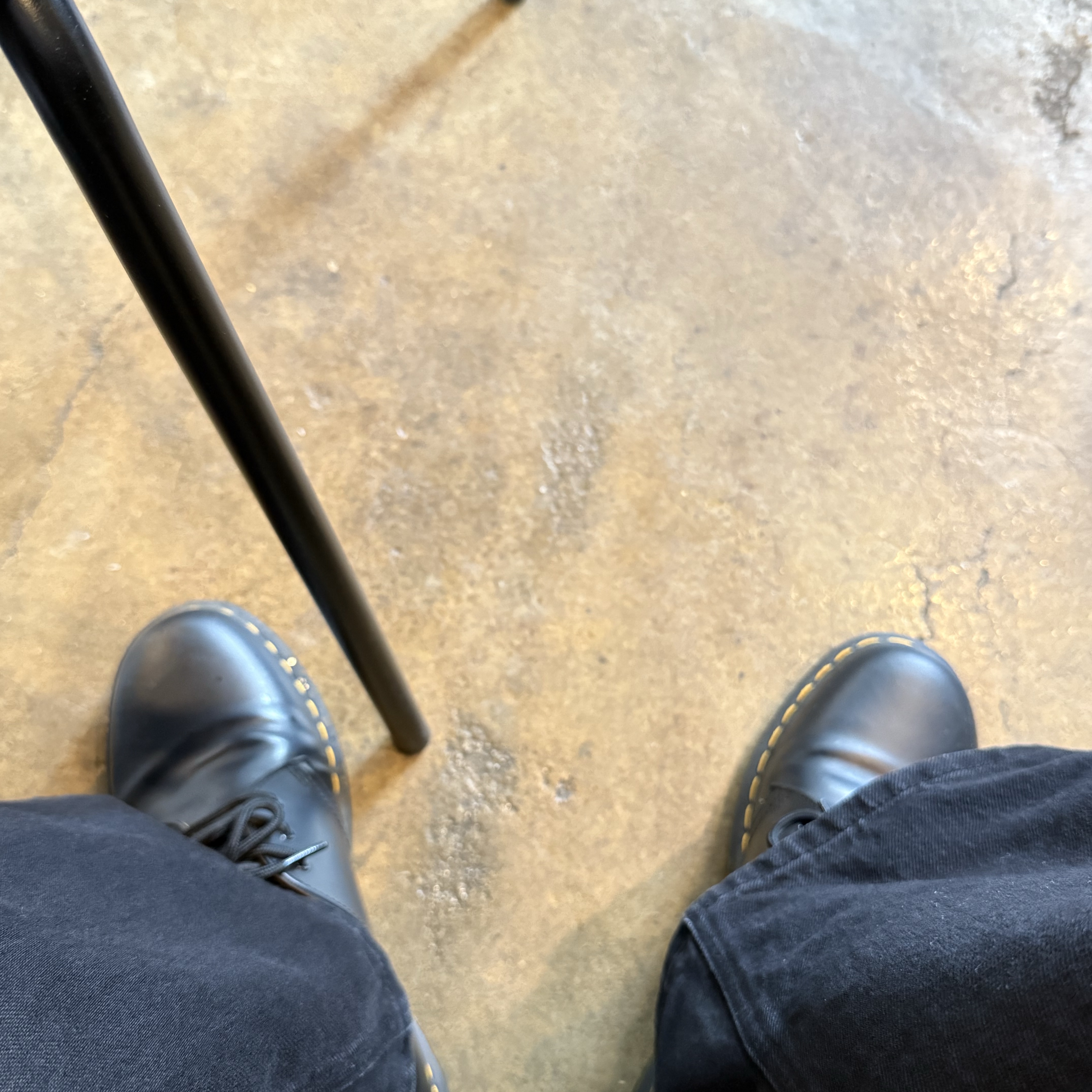 Dr. Martens 1461 Smooth Black 착용 스타일