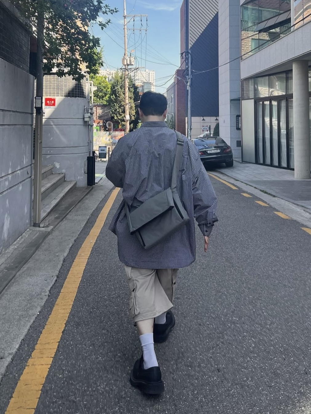Balenciaga Steroid Derby Black 착용 스타일