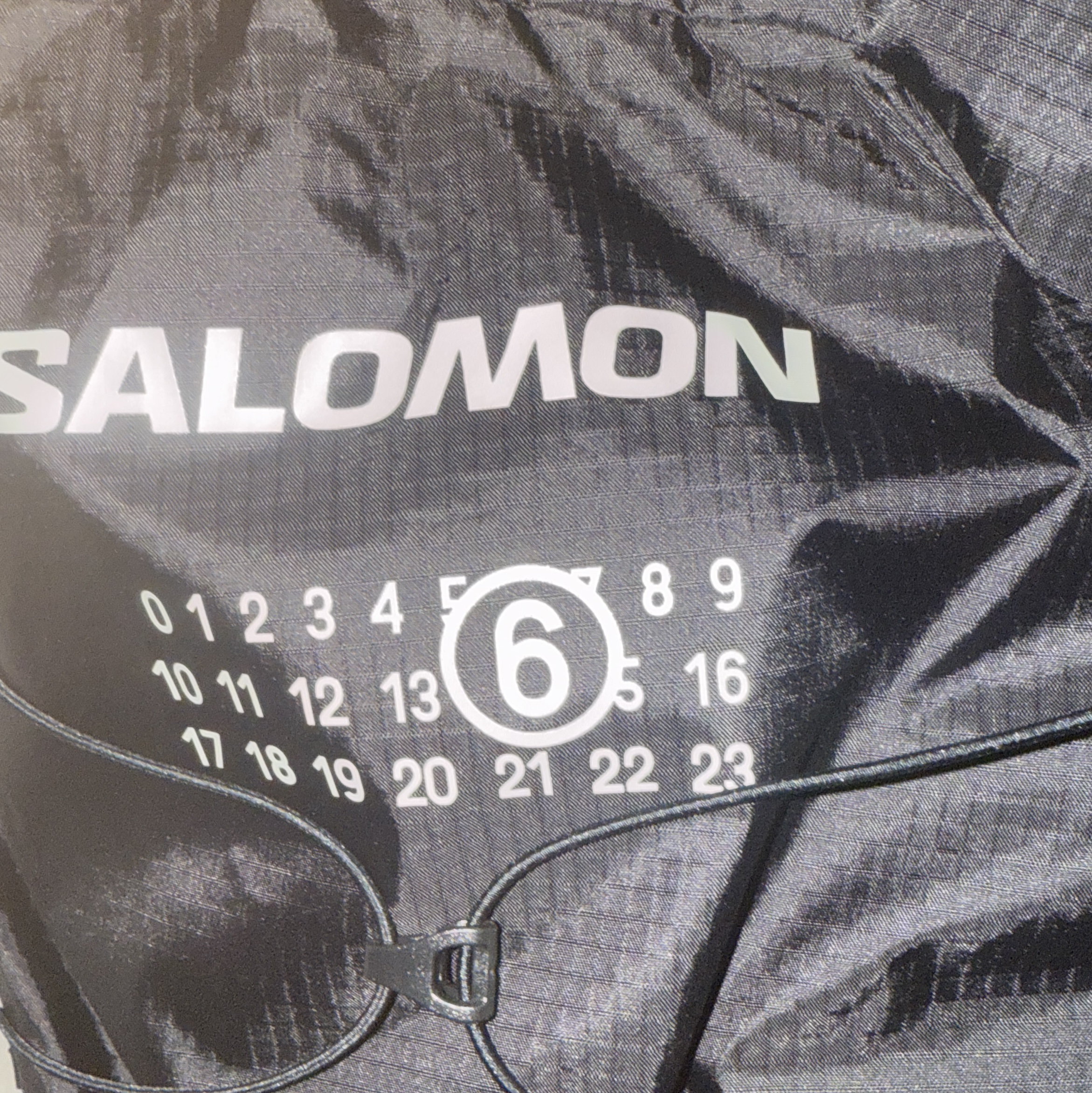 Salomon x MM6 Maison Margiela XT-15 Black 착용 스타일