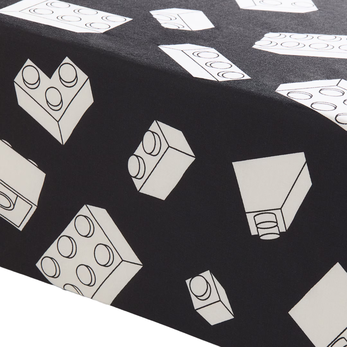1247969003 H&M x Lego Patterned Cotton Mattress Cover 90 x 200 Black Lego