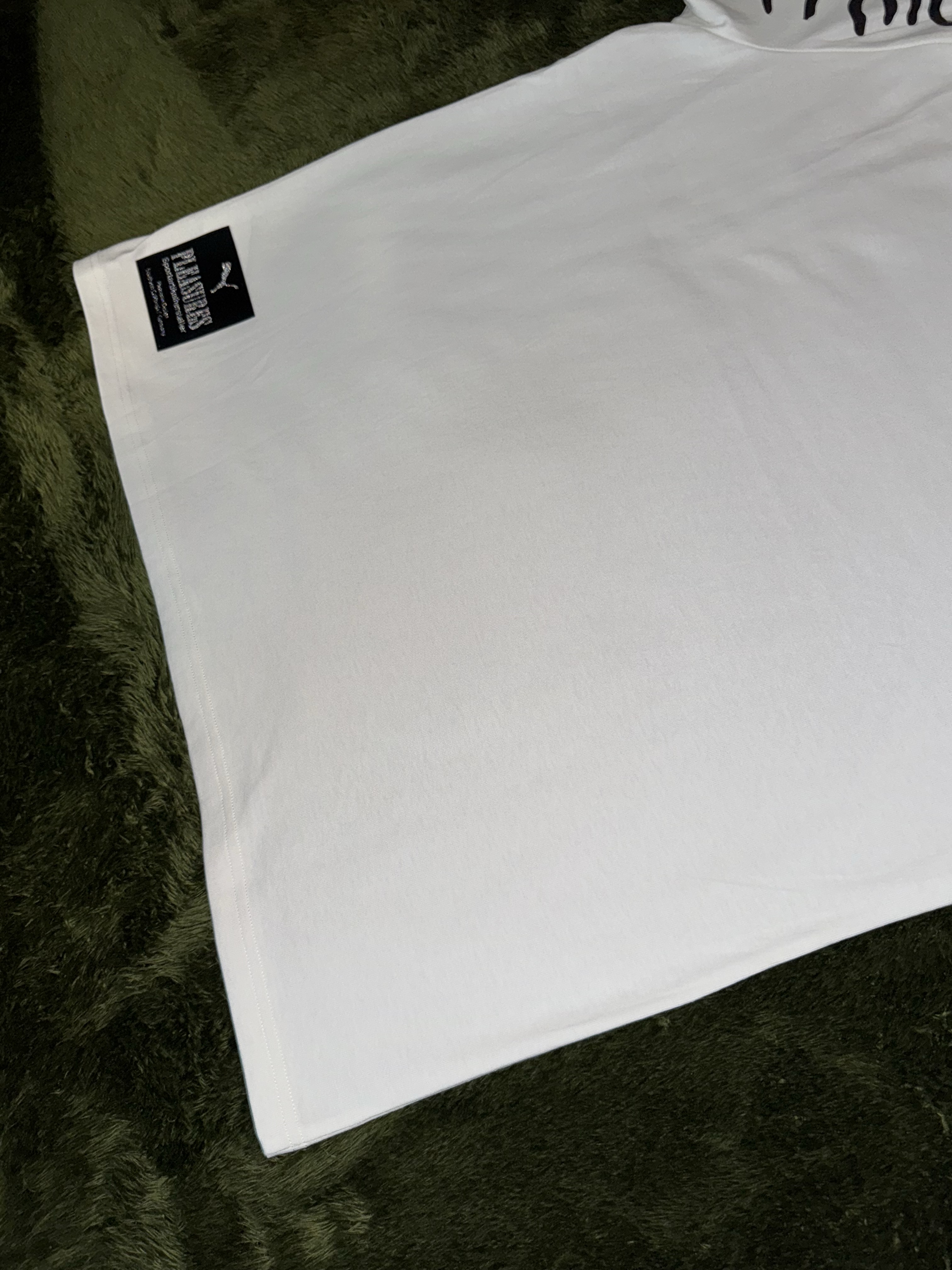 Puma x Pleasures Sun Graphic T-shirt White 착용 스타일 - 9