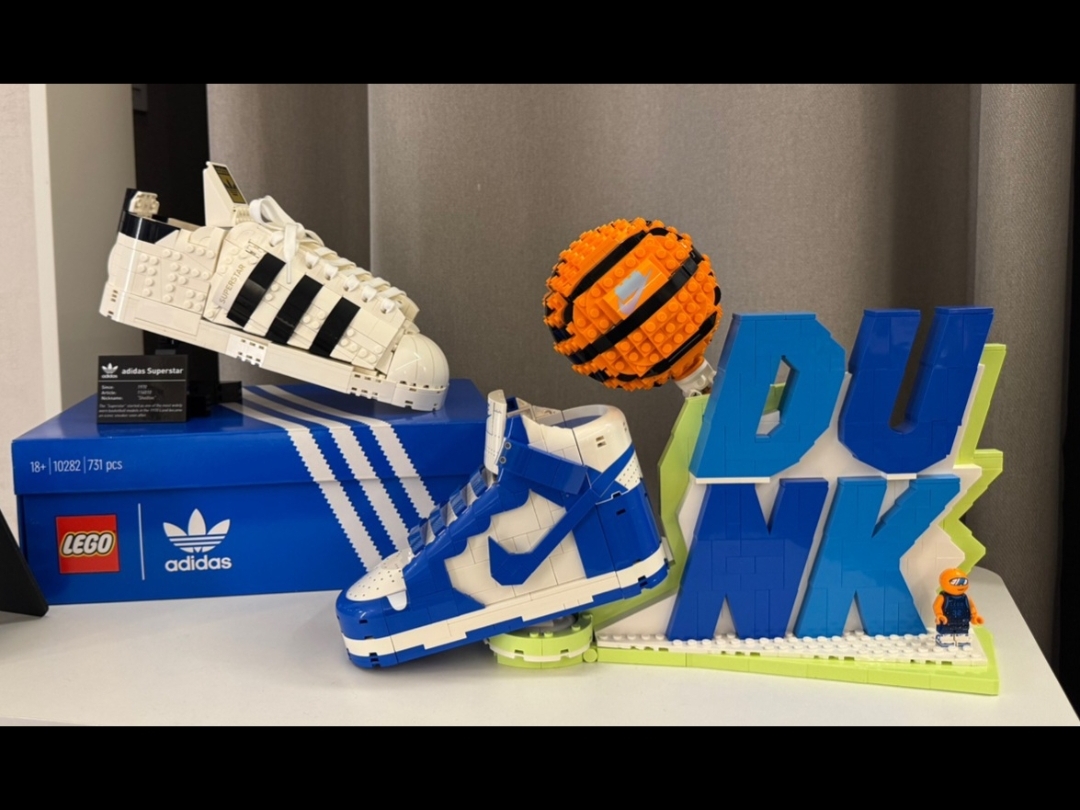 Lego Adidas Originals Superstar 착용 스타일
