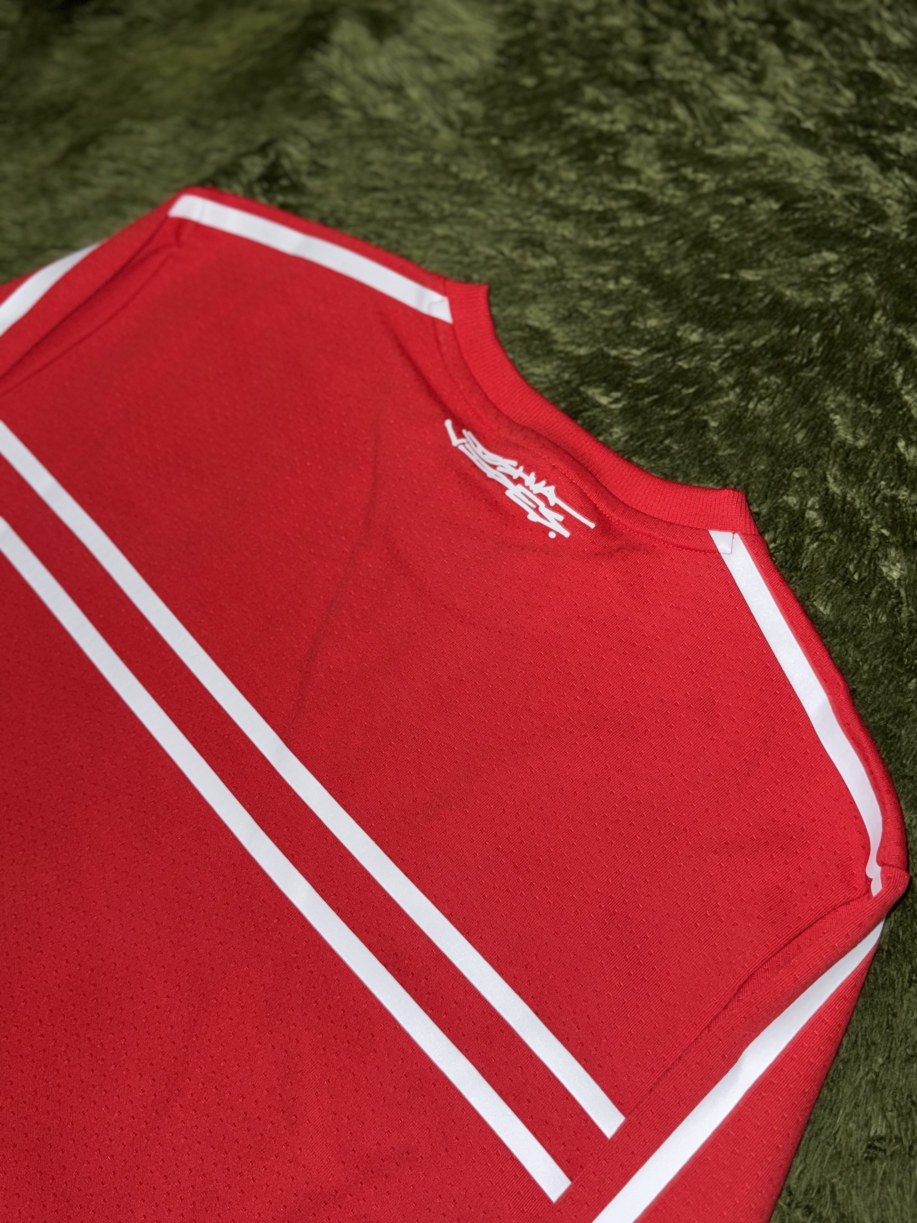 Puma x Ferrari x Joshua Vides Mesh Crew Red White 착용 스타일 - 7