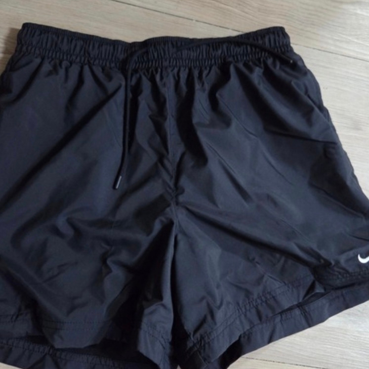 Nike x Drake Nocta Nylon Woven Shorts Black (FN8194-010) 착용 스타일