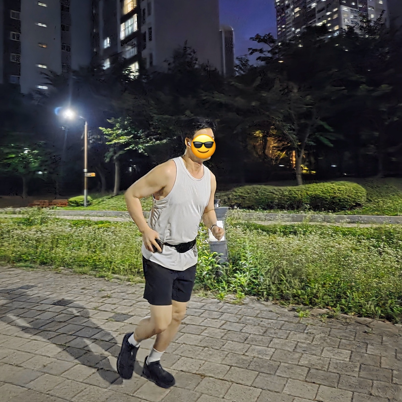 ARC Running Slim Belt Black, On Running Cloudmonster All Black 착용 스타일
