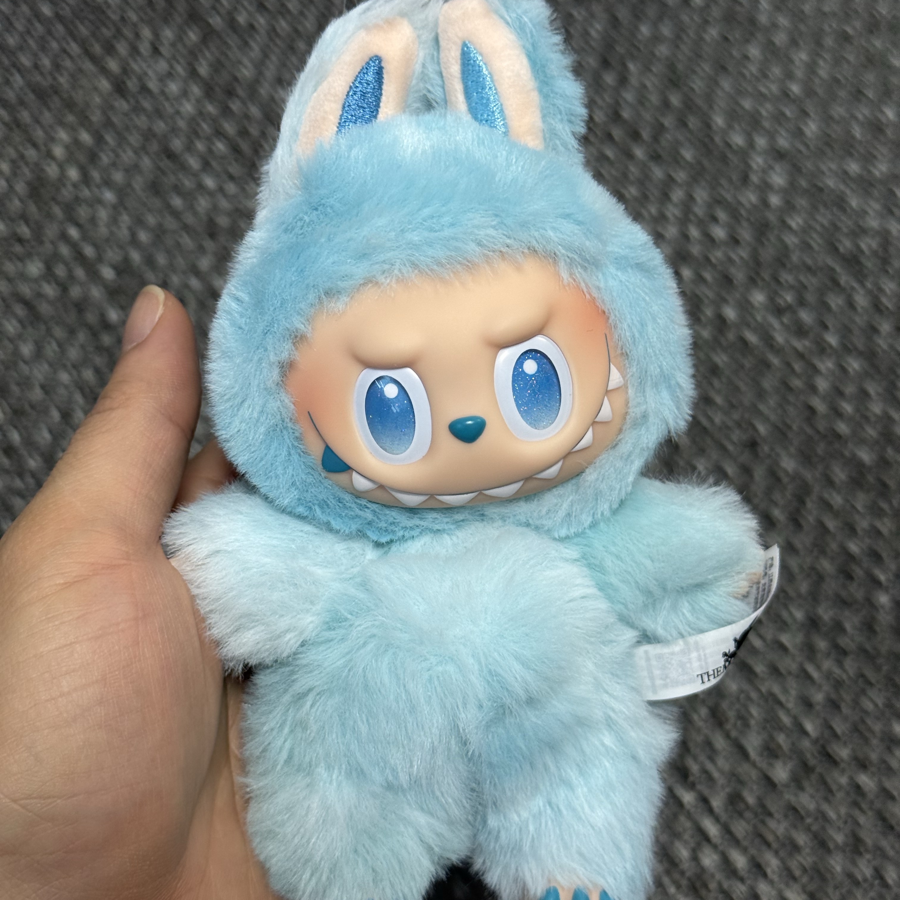 Pop Mart Labubu The Monsters Highlight Series Sealed Case (1 Blind Box) 착용 스타일 - 3