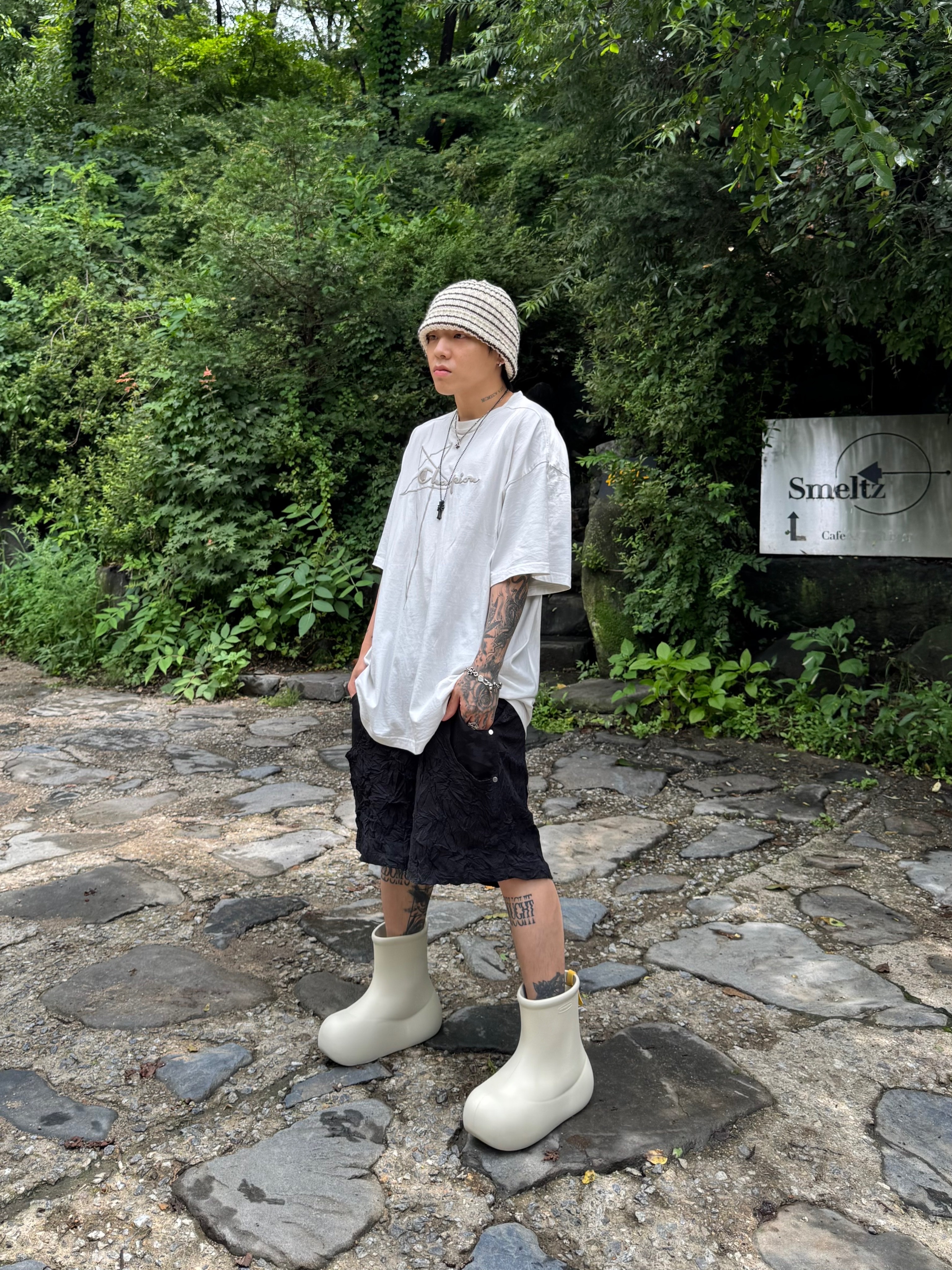 Taw&Toe Zerovity Murff Black, Chrome Hearts Silichrome CH Cross Pendant Black 2022/2023/2025 착용 스타일 - 1