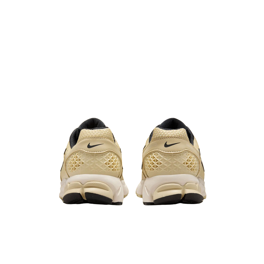 (W) 나이키 줌 보메로 5 골드 화이트((W) Nike Zoom Vomero 5 Gold White) - 3