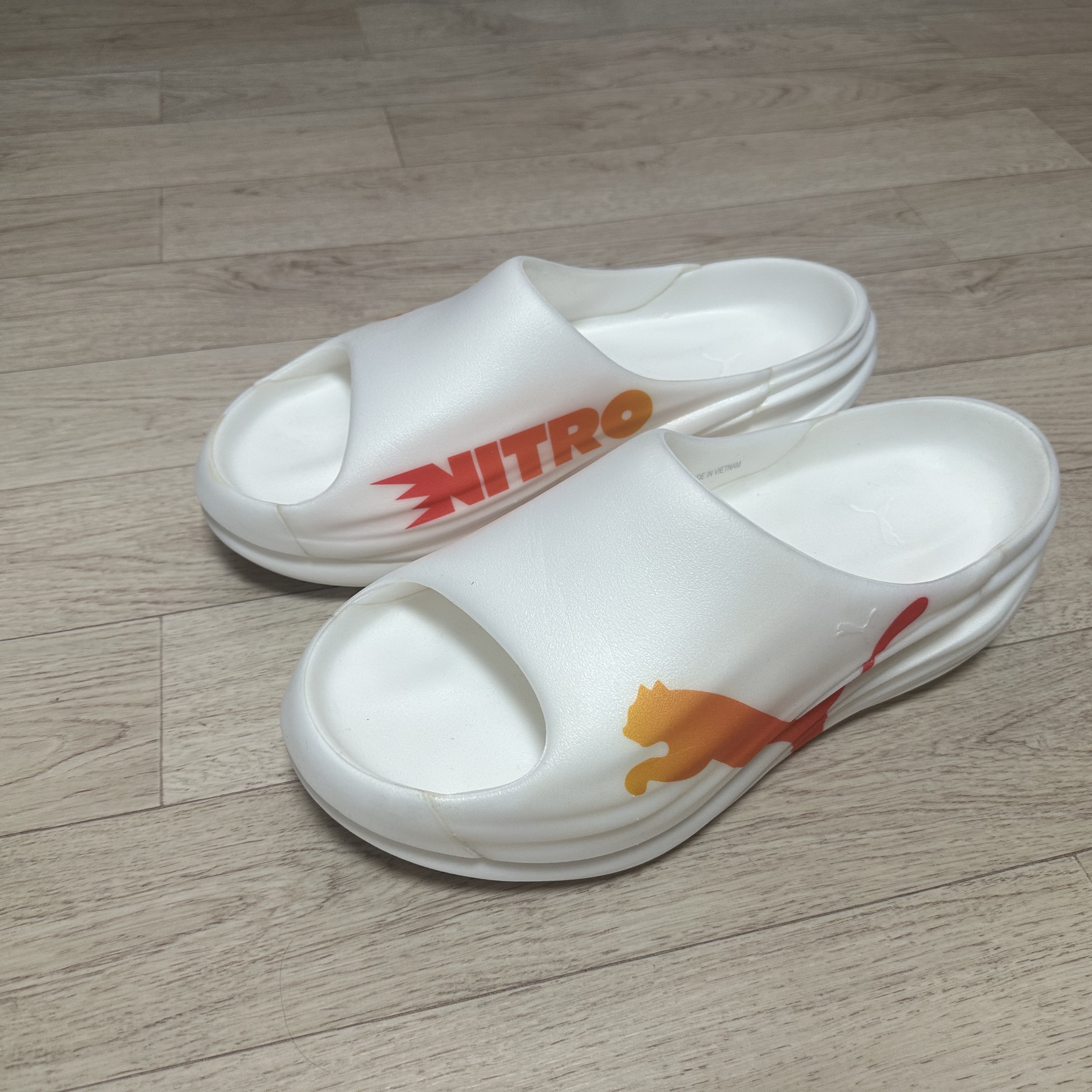 Puma Unwind Nitrocat Active Sunset Glow Sun Stream 착용 스타일