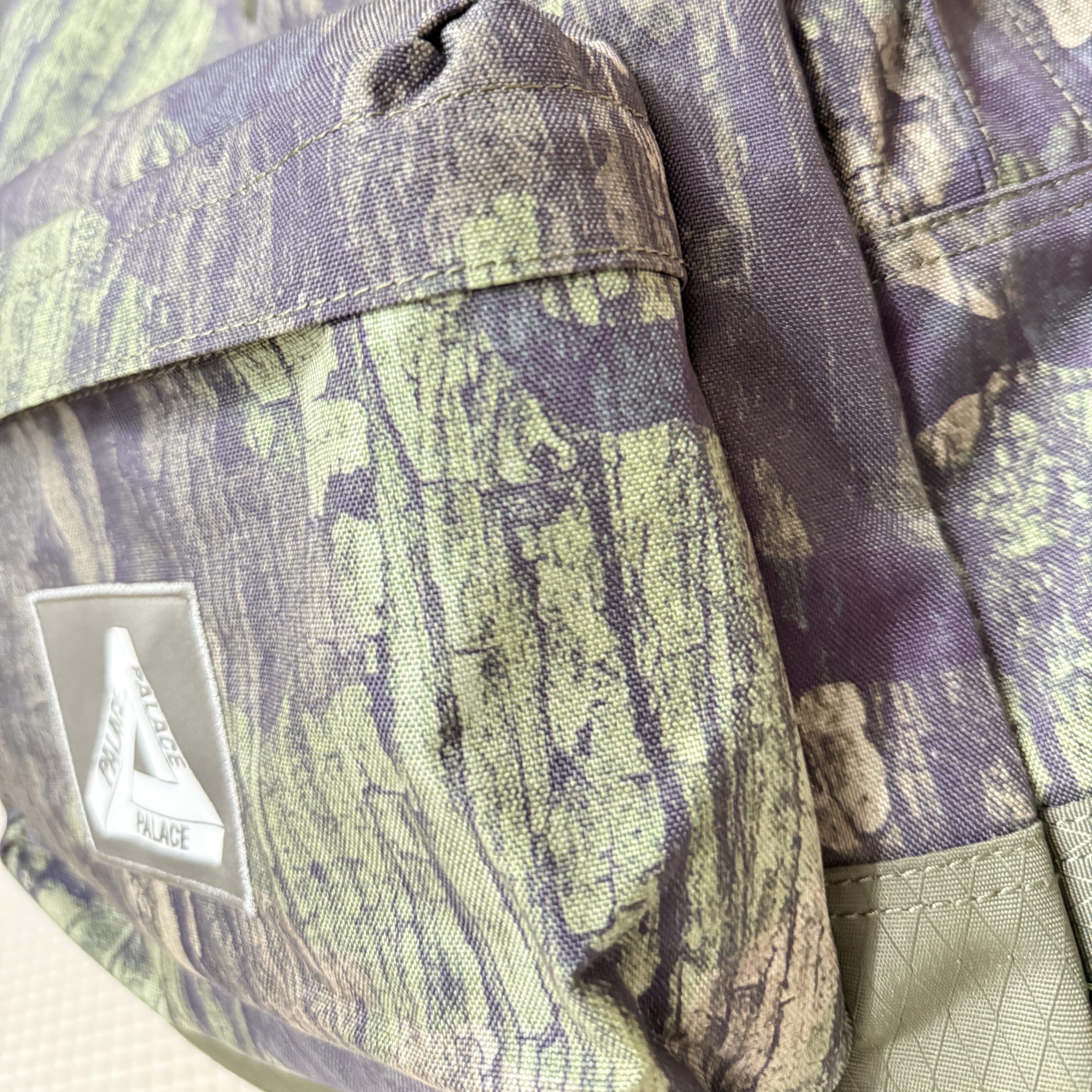 Palace Cordura Tri-Backpack Forest DPM - 24SS 착용 스타일 - 2