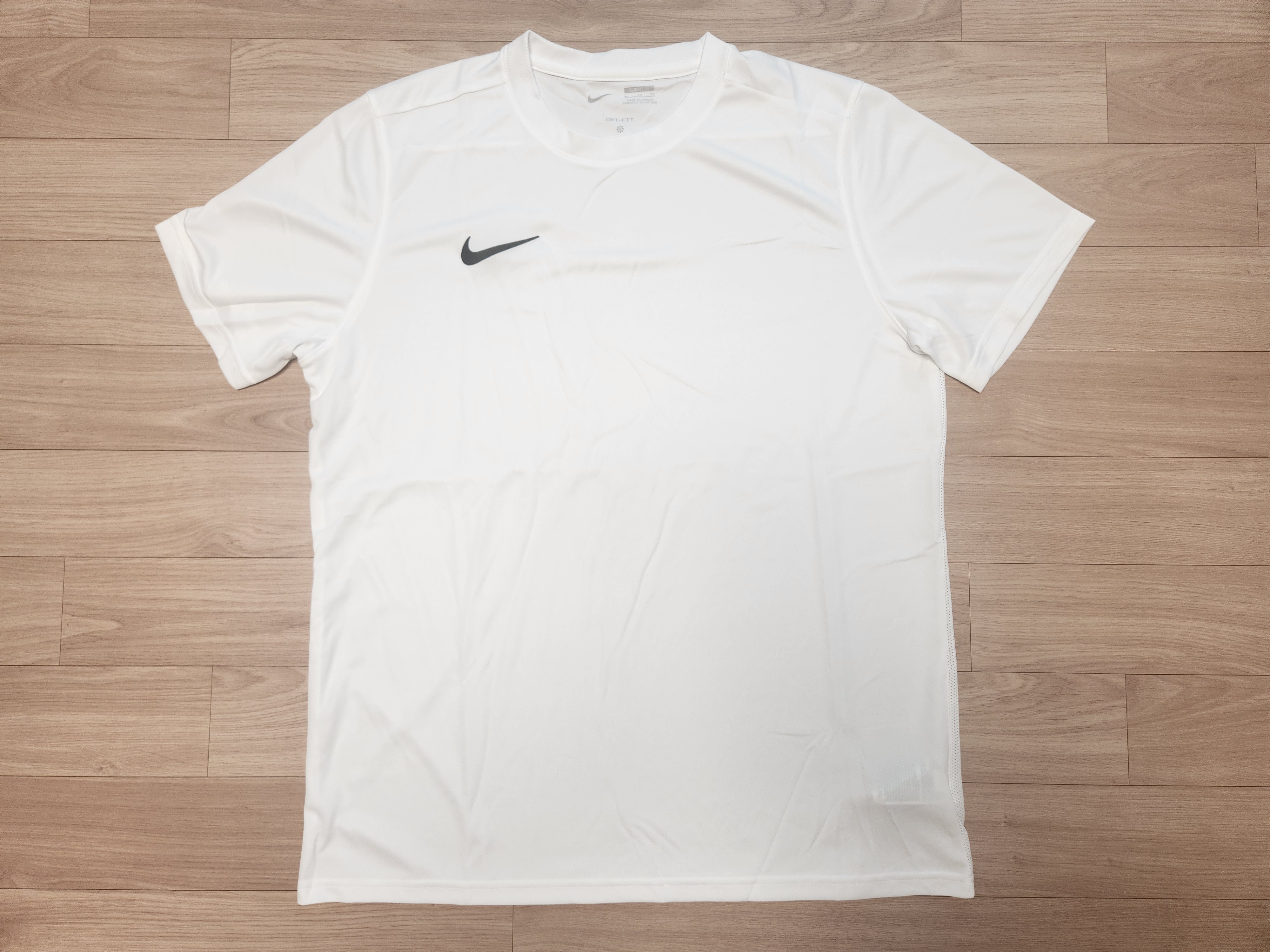 Nike Dri-Fit Park 7 T-Shirt White 착용 스타일
