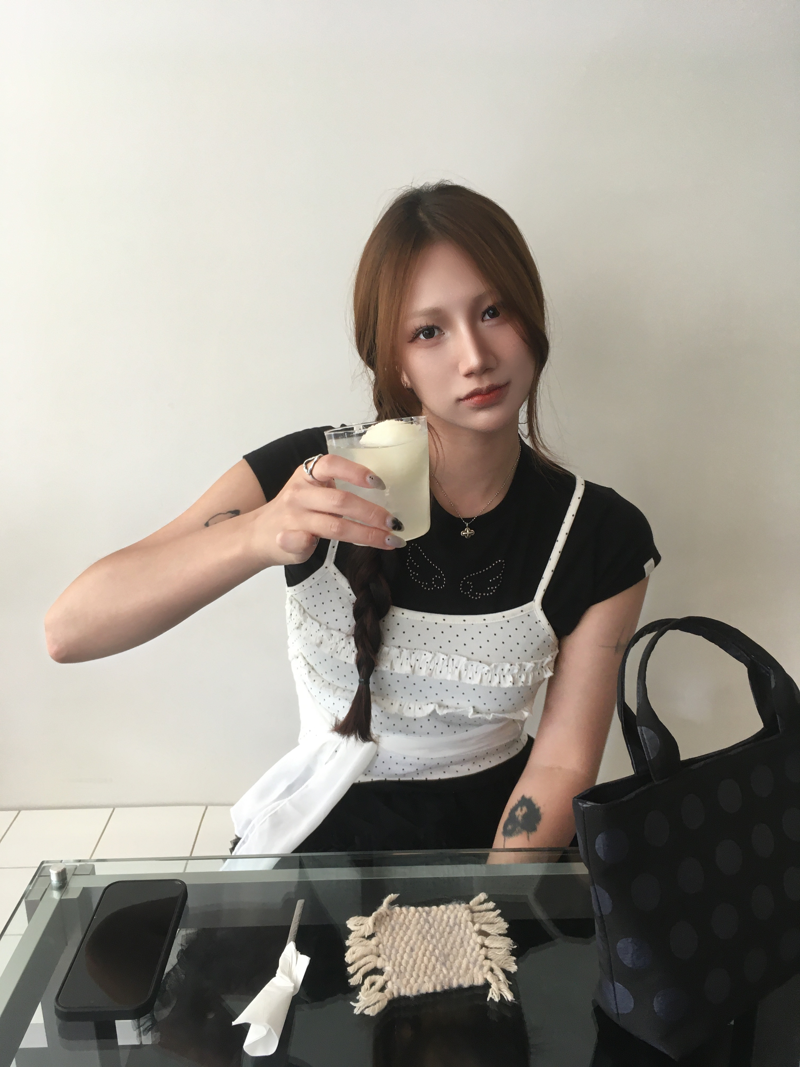 Sentiments No.468 Ring Burnish 착용 스타일