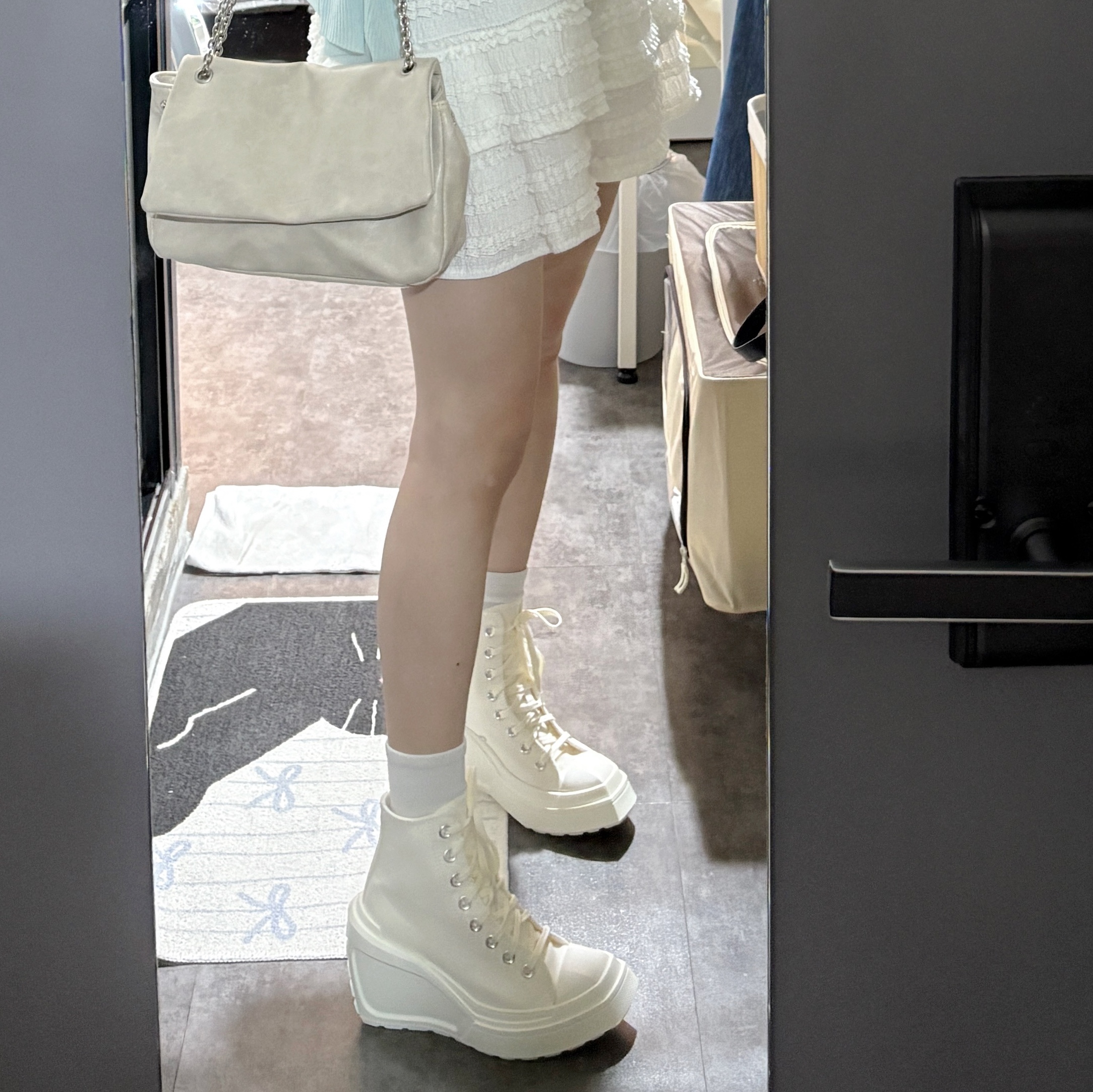 (W) Converse Chuck 70 De Luxe Wedge Egglet 착용 스타일