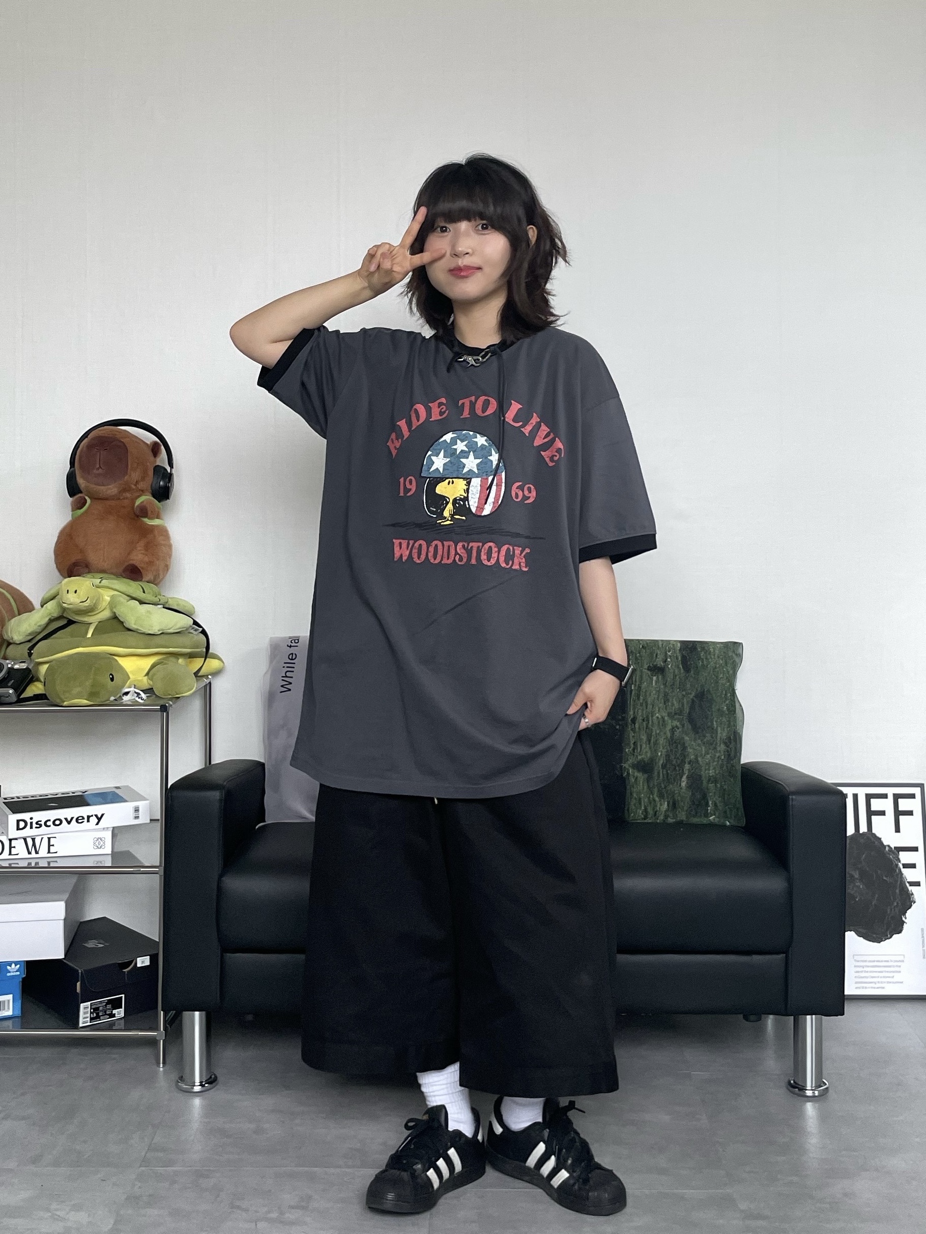 (W) Nike Air Force 1 '07 Low White, Adidas Superstar Core Black White 착용 스타일 - 4