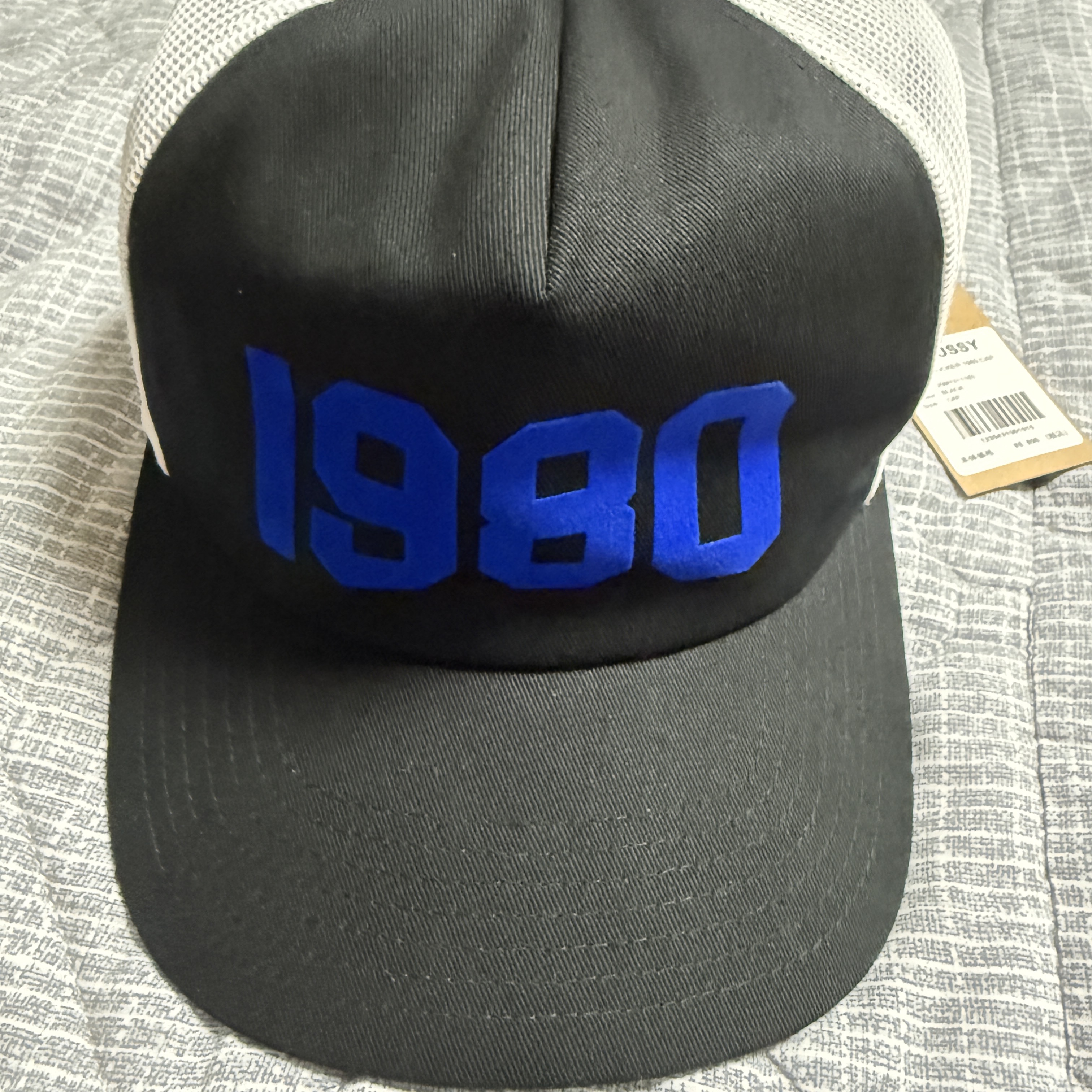 Stussy Trucker 1980 Snapback Black 착용 스타일
