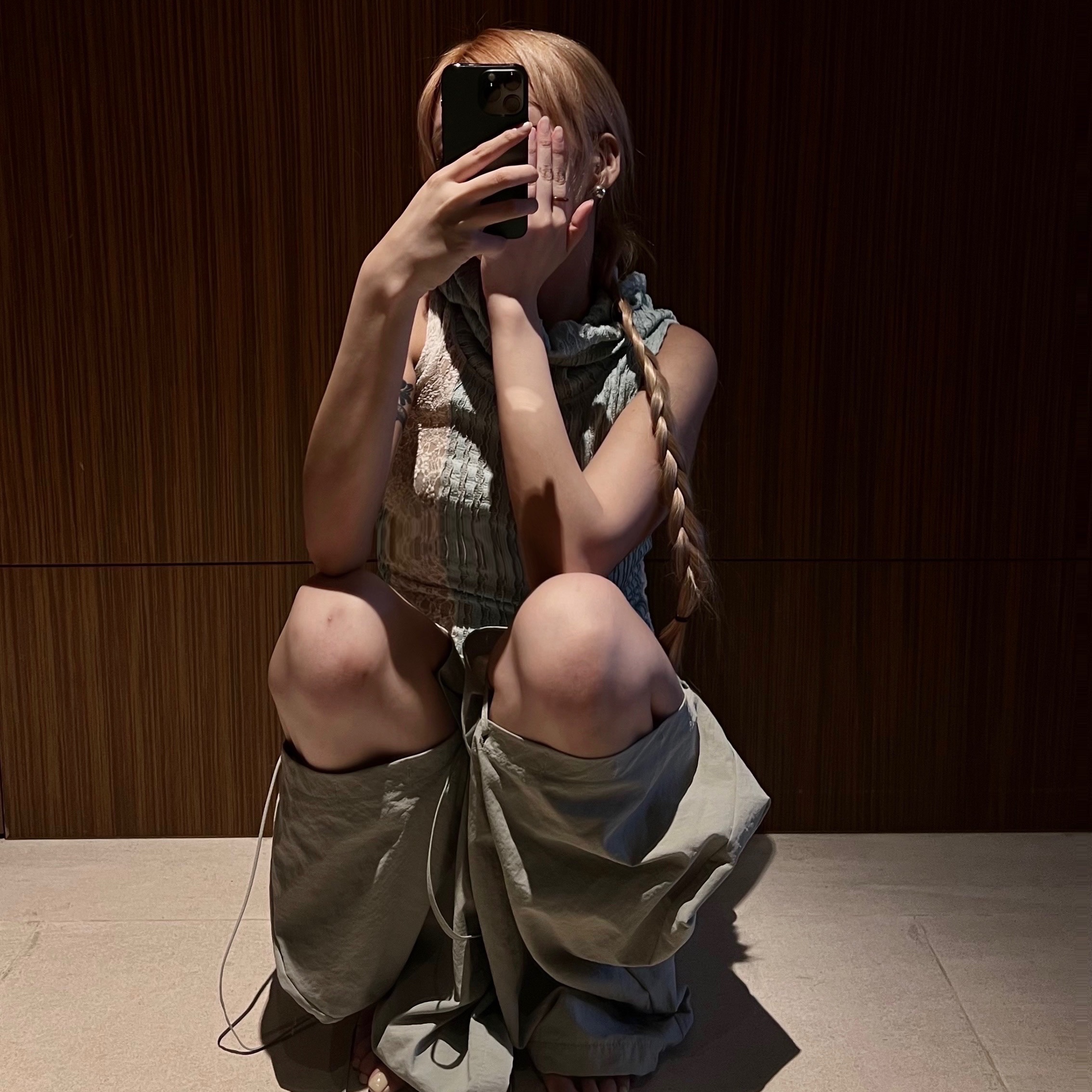 Fillintheblank Cut Off 2-Way Bag Camel, Oofos x 10 Corso Como Original Black 착용 스타일 - 3