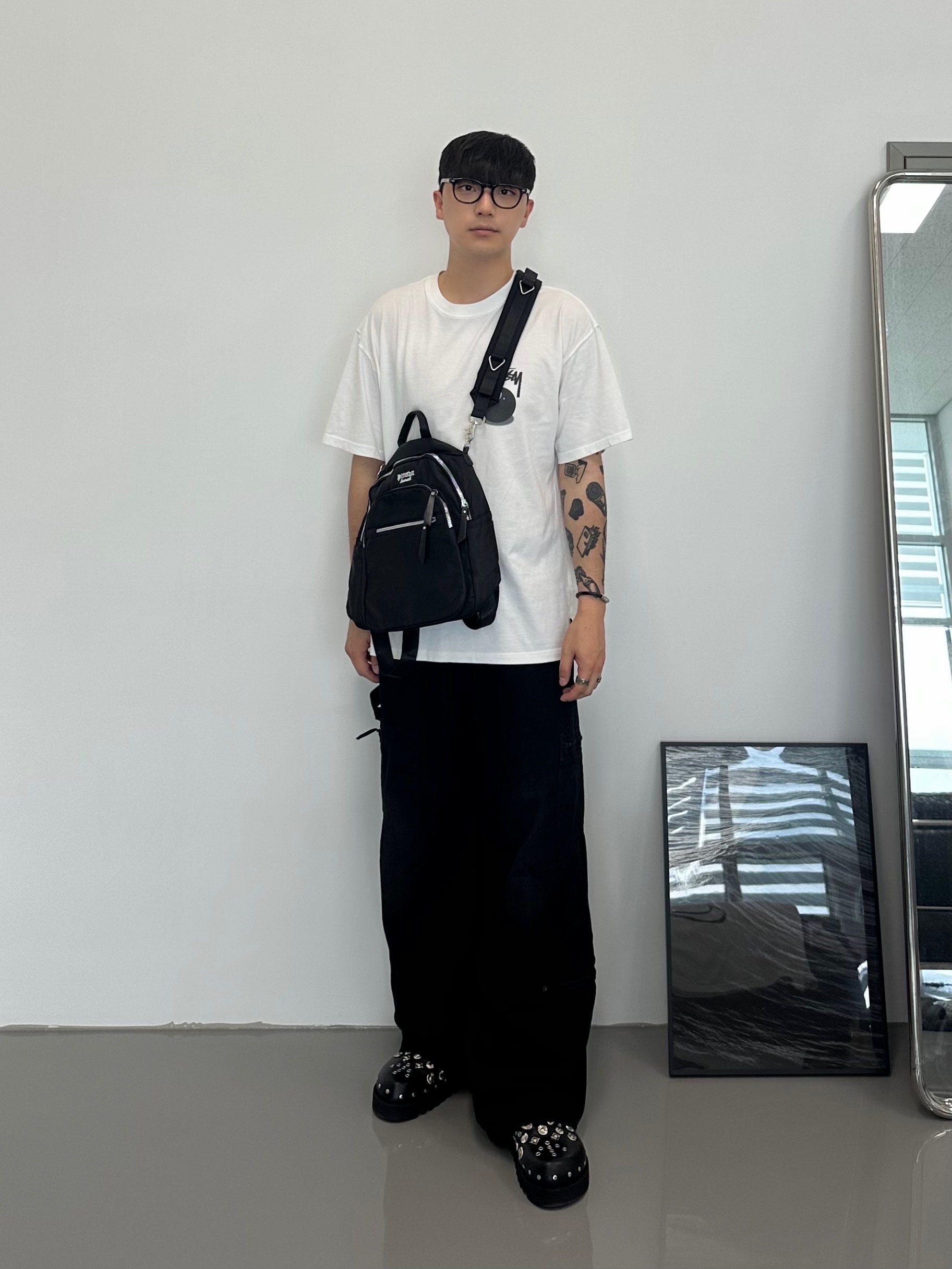 Toga Virilis AJ1066 Mules Leather Black 착용 스타일 - 1