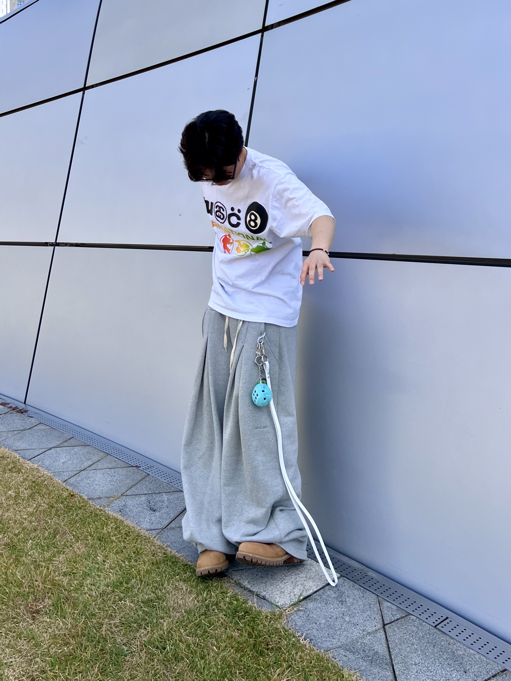 Stussy x Cactus Plant Flea Market International T-Shirt White, Timberland Premium 6 inch Waterproof Boot Wheat Nubuck - Wide 착용 스타일 - 1
