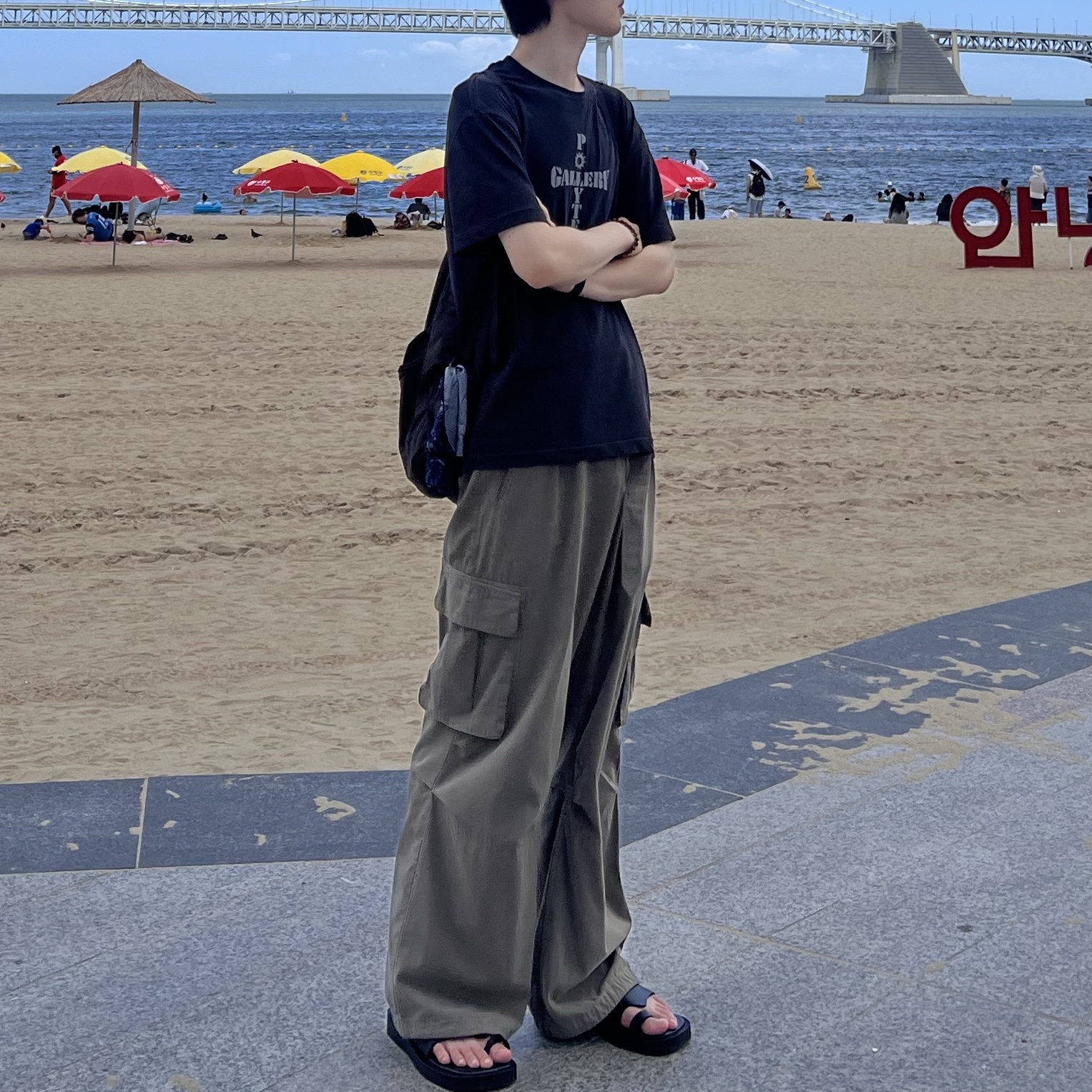 Polyteru Belted Cargo Pants 1.2v Deep Beige 착용 스타일