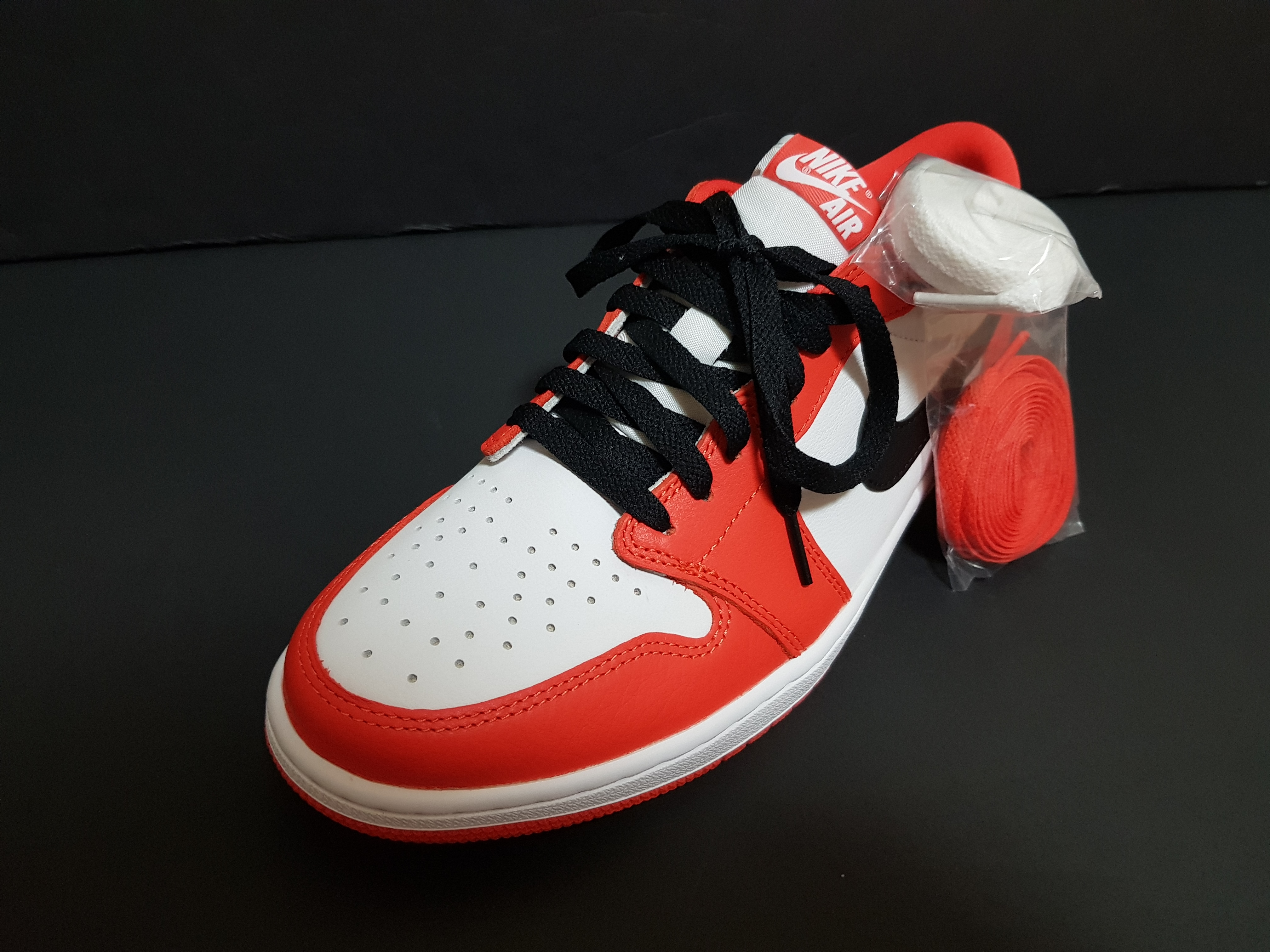 Jordan 1 Retro Low OG Game Royal 착용 스타일 - 4