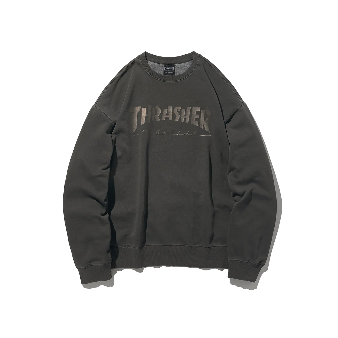 트레셔 매거진 피그먼트 다잉 맨투맨 차콜 01(THRASHER Magazine Pigment Dyeing Sweatshirt Charcoal 01)