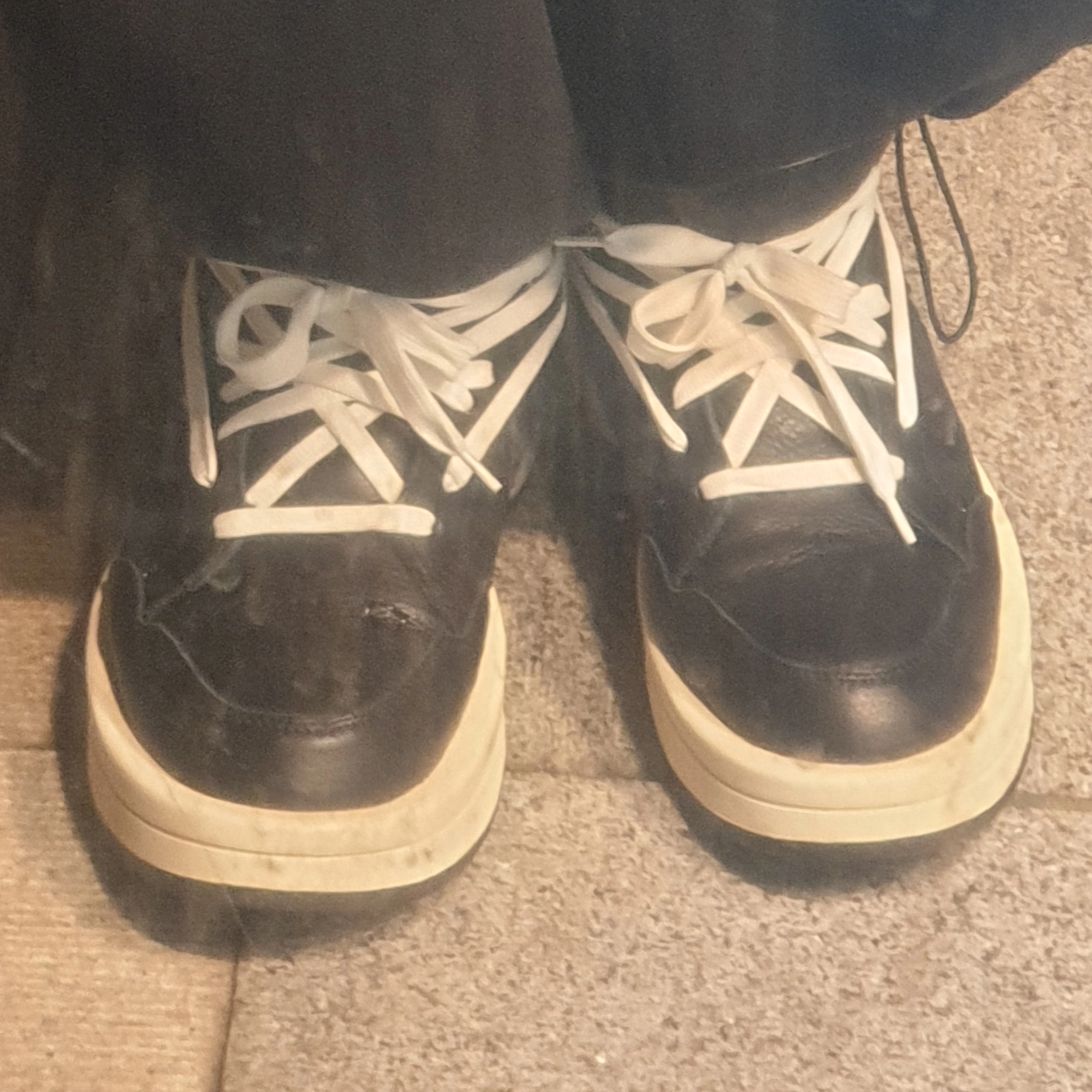 Converse x Drkshdw Turbowpn Black 착용 스타일 - 5