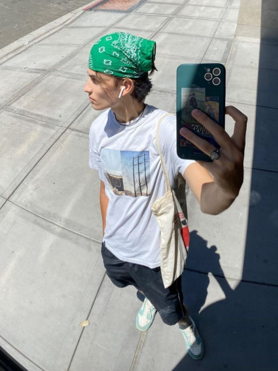 Supreme Hav-A-Hank Bandanas Multicolor (Set of 3) - 24SS, Greenbutter Butter Wing Bandana Green 착용 스타일 - 3