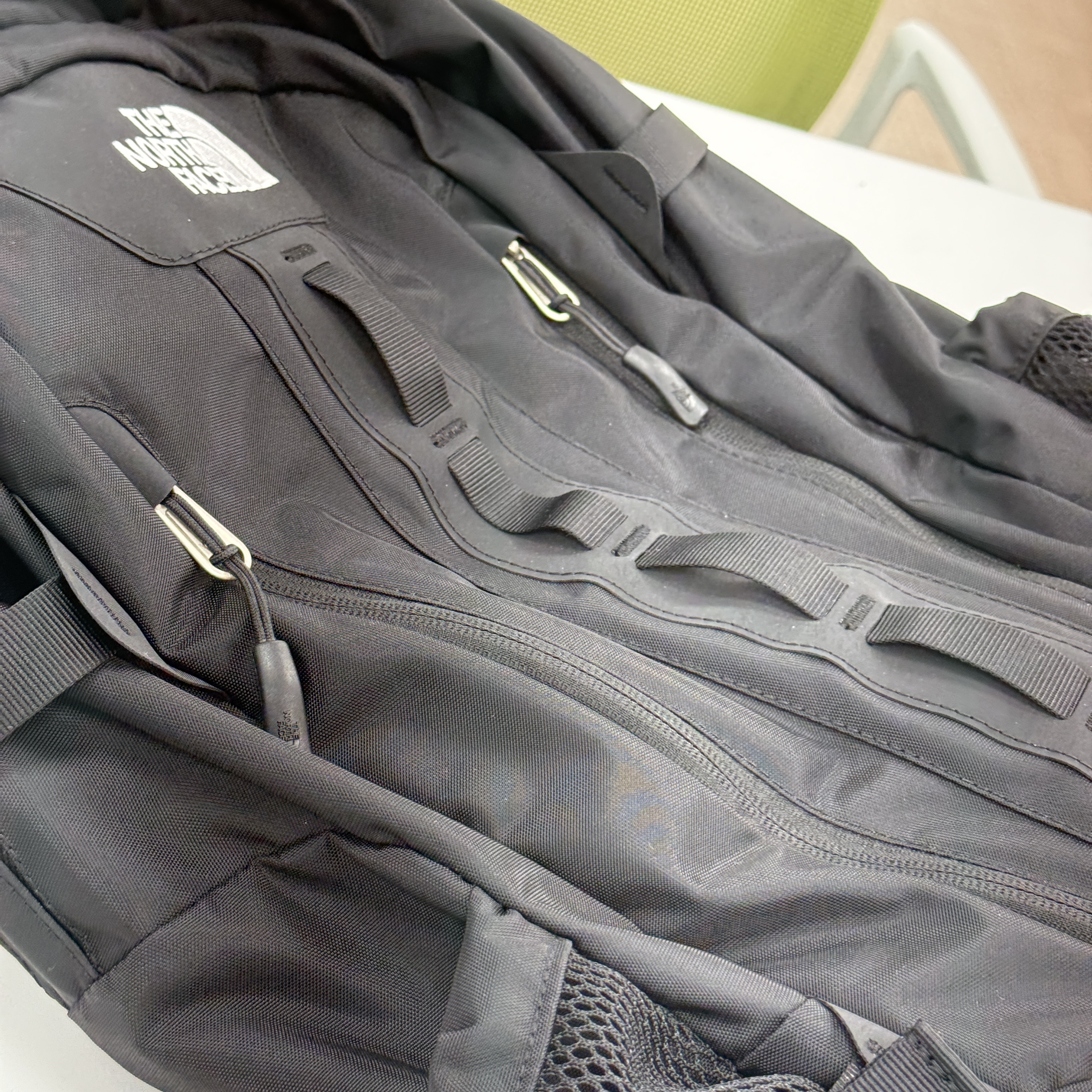 The North Face Big Shot Black 착용 스타일