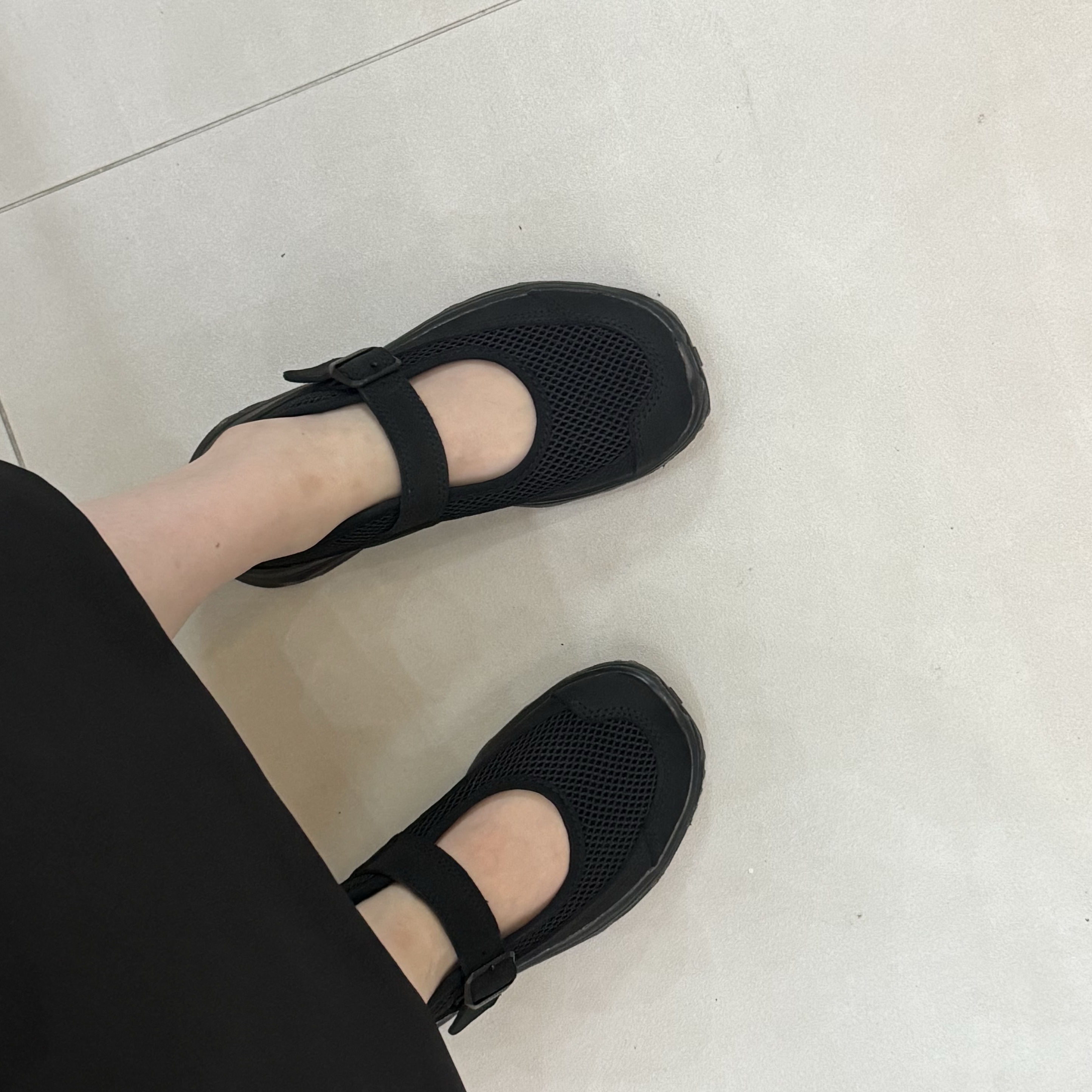 Salomon RX Marie Jeanne Black 착용 스타일 - 2