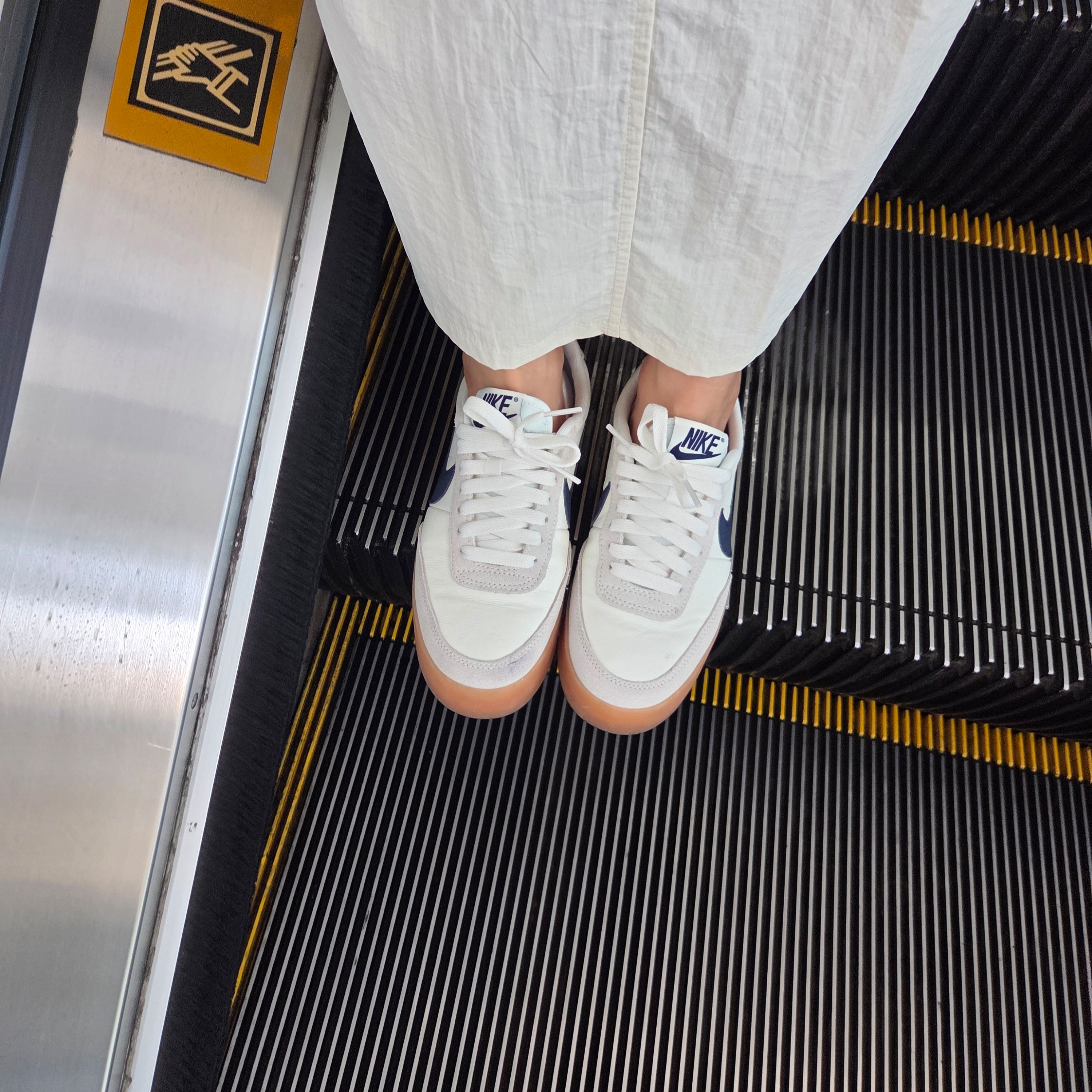 (W) Nike Killshot 2 Sail Midnight Navy 착용 스타일