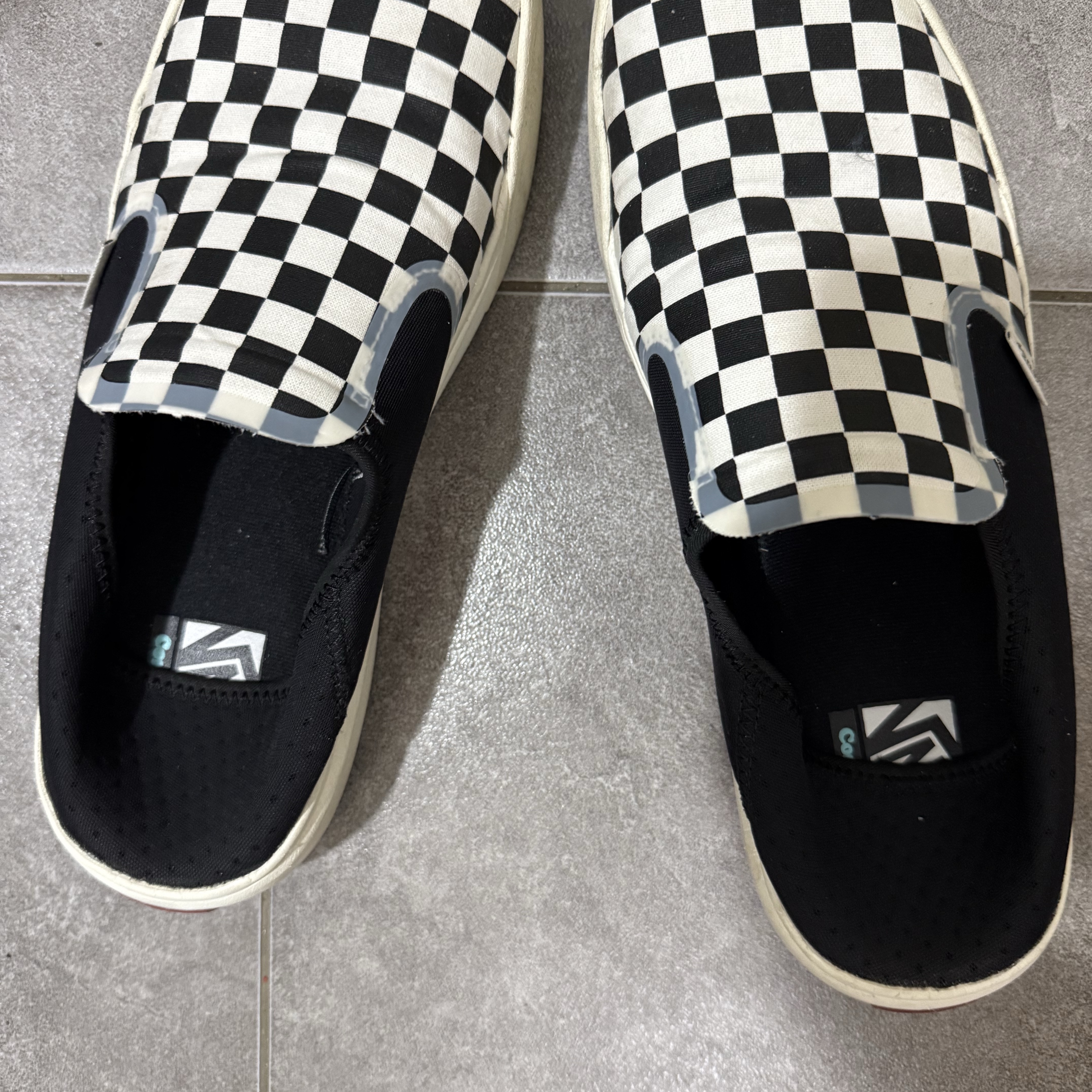 Vans Checkerboard Comfycush One Black 착용 스타일