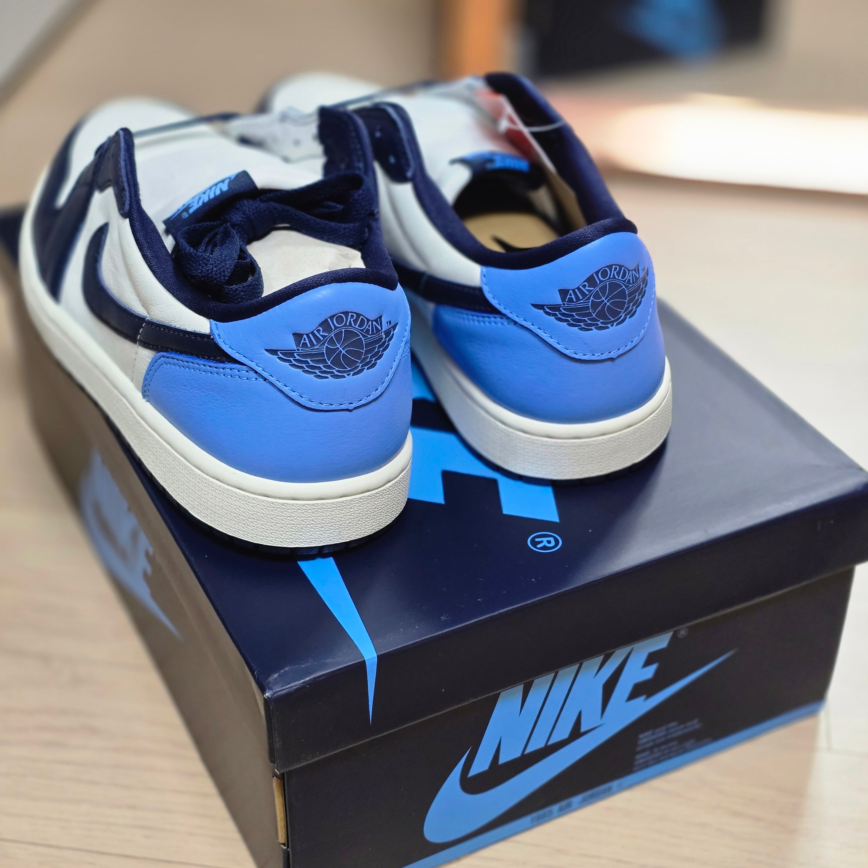 Jordan 1 Low Obsidian 착용 스타일 - 1