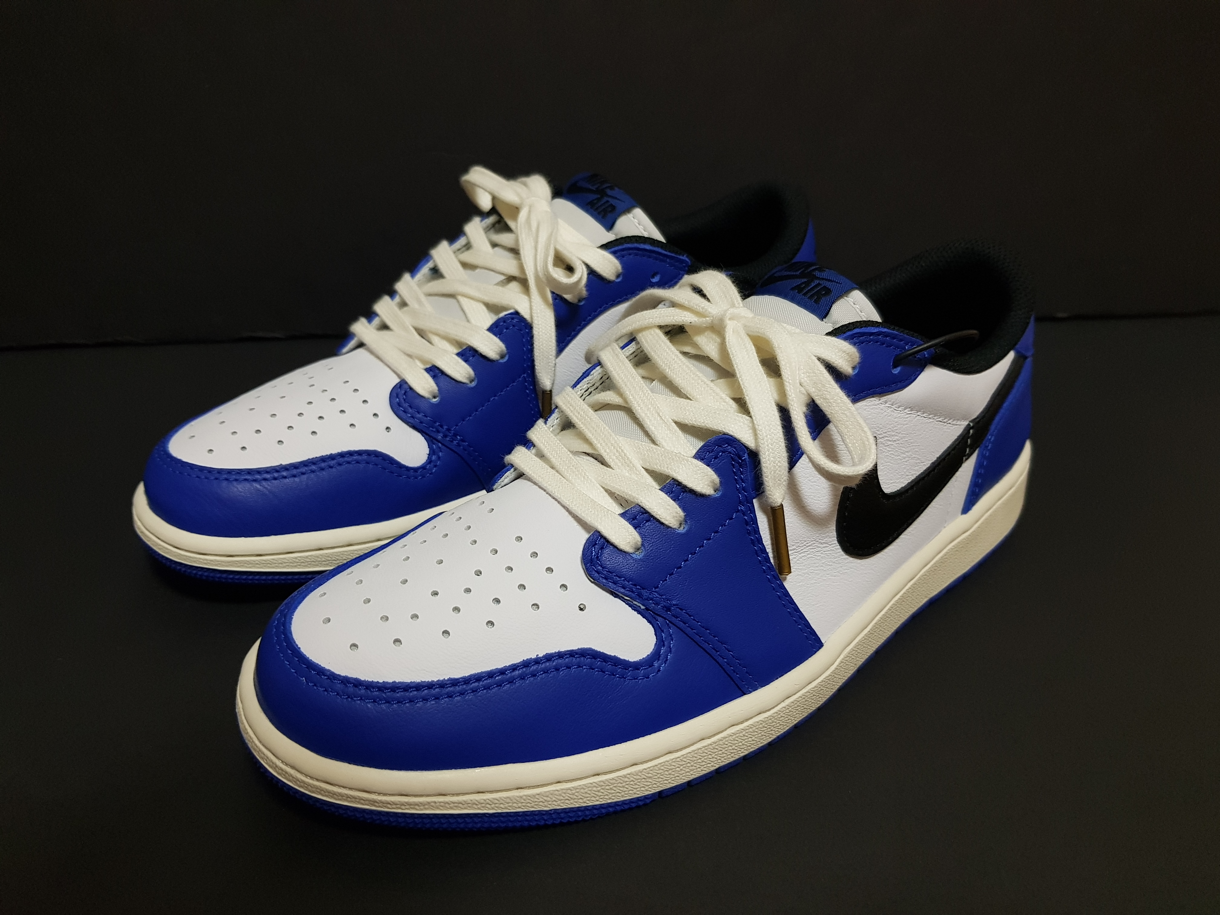 Jordan 1 Retro Low OG Game Royal 착용 스타일 - 2