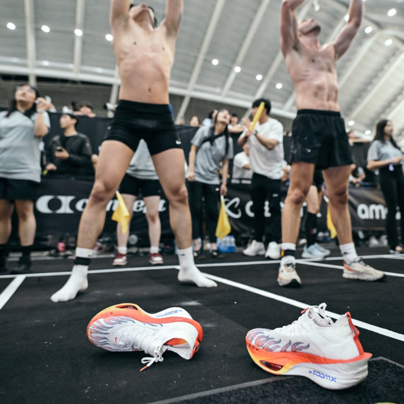 Nike Air Zoom Alphafly Next% 3 PRM White Habanero Red 착용 스타일