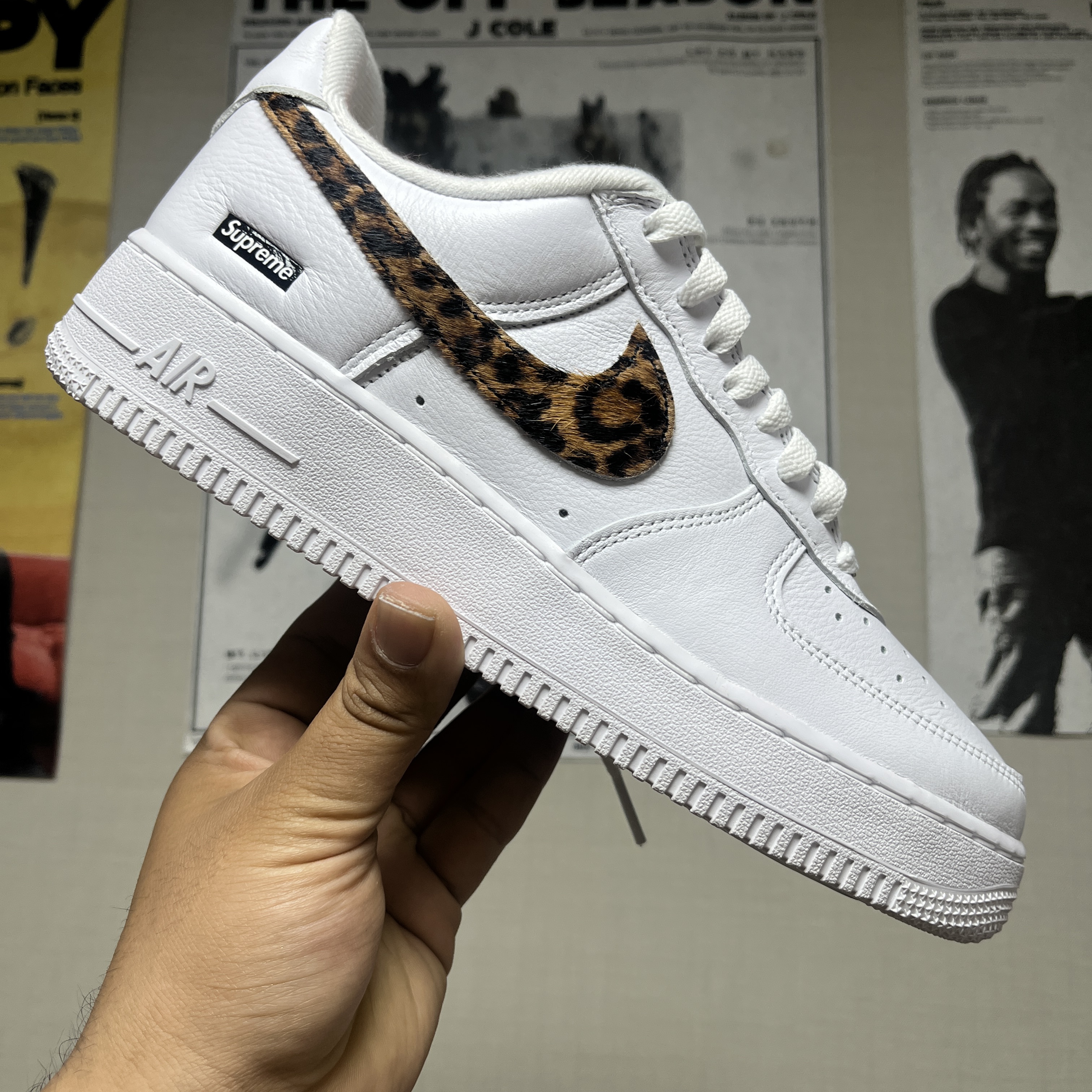 Salomon x Sandy Liang XT-Whisper Fairy Tale Silver, Nike x Bode Astrograbber SP Light Cream and Black 착용 스타일 - 4