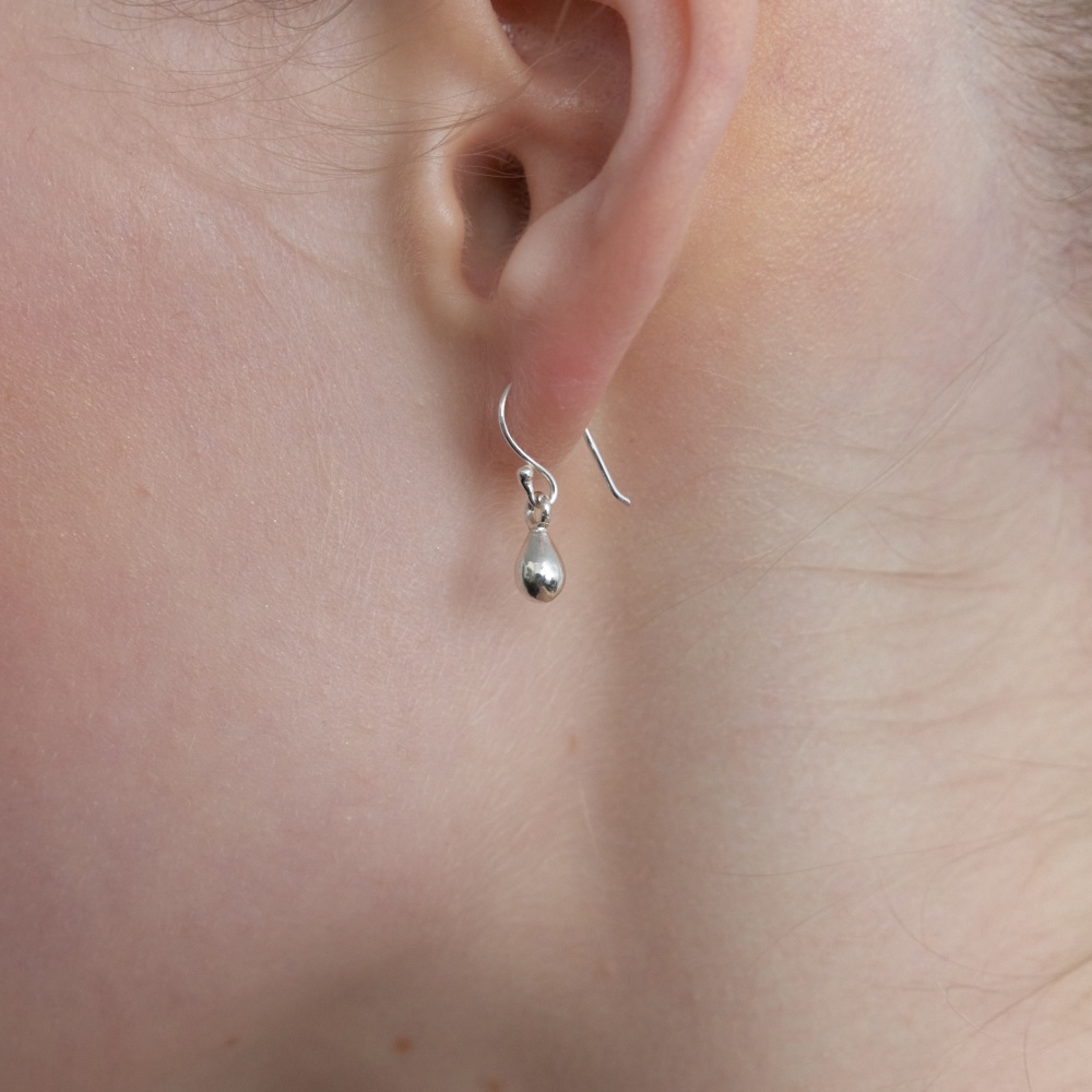 러브미몬스터 [실버] 티니 드롭 귀걸이 실버(lovememonster [Silver] Tini Drops Earrings  Silver) - 3