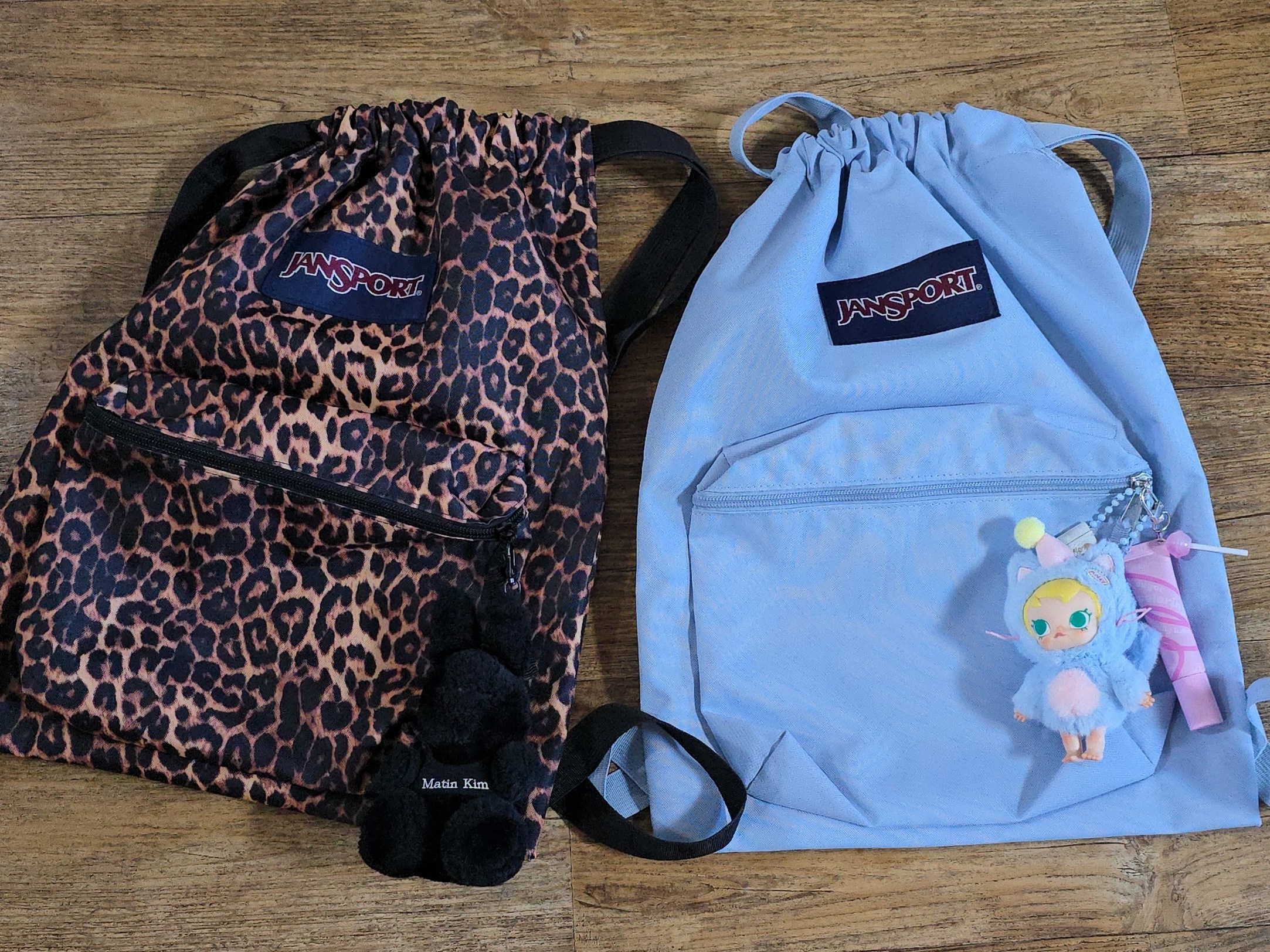 Jansport Draw Sack Animal Illusion, Jansport Draw Sack Blue Dusk 착용 스타일