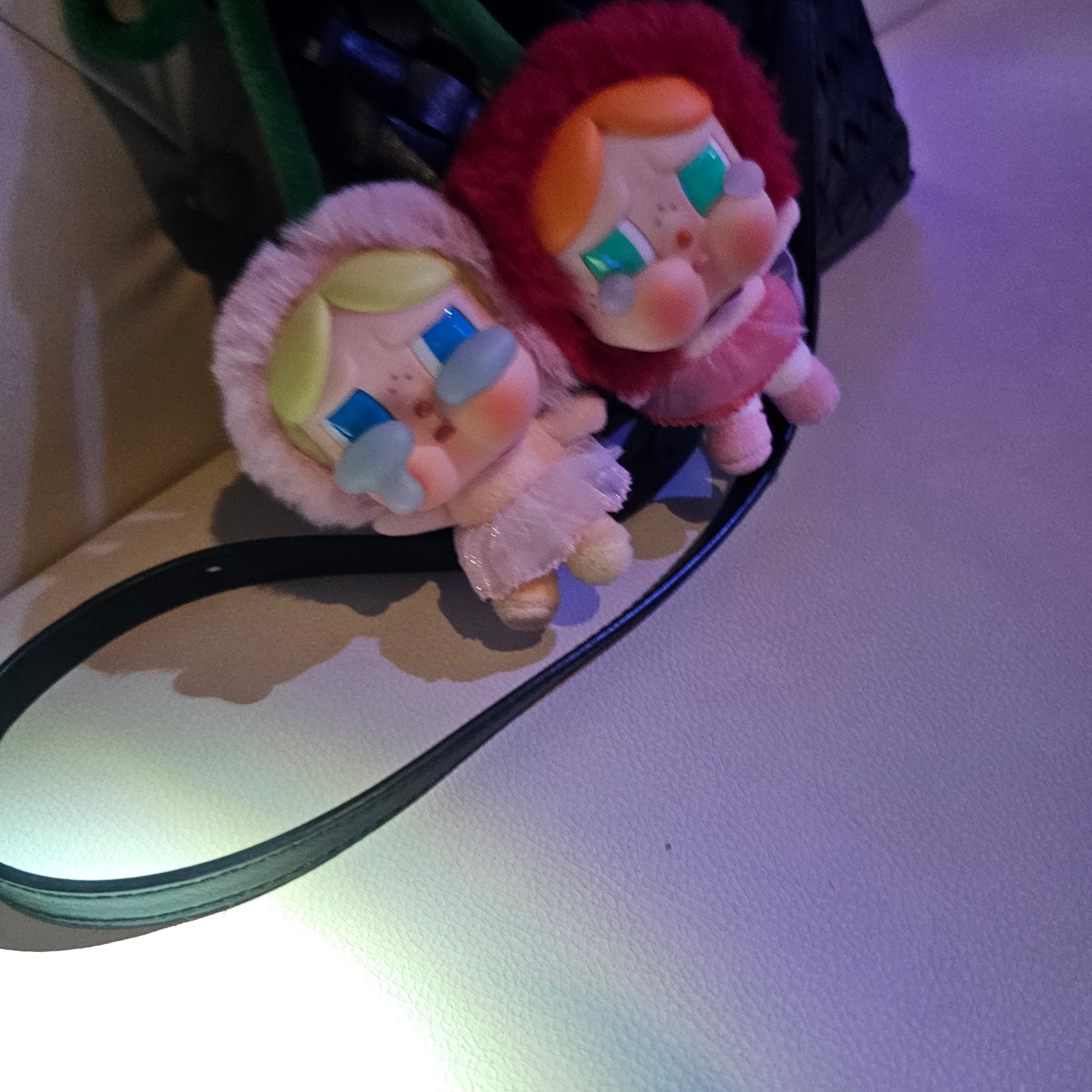 Pop Mart Crybaby Crying Again Series Plush Keyring She's Alice (Opened Case) 착용 스타일 - 2
