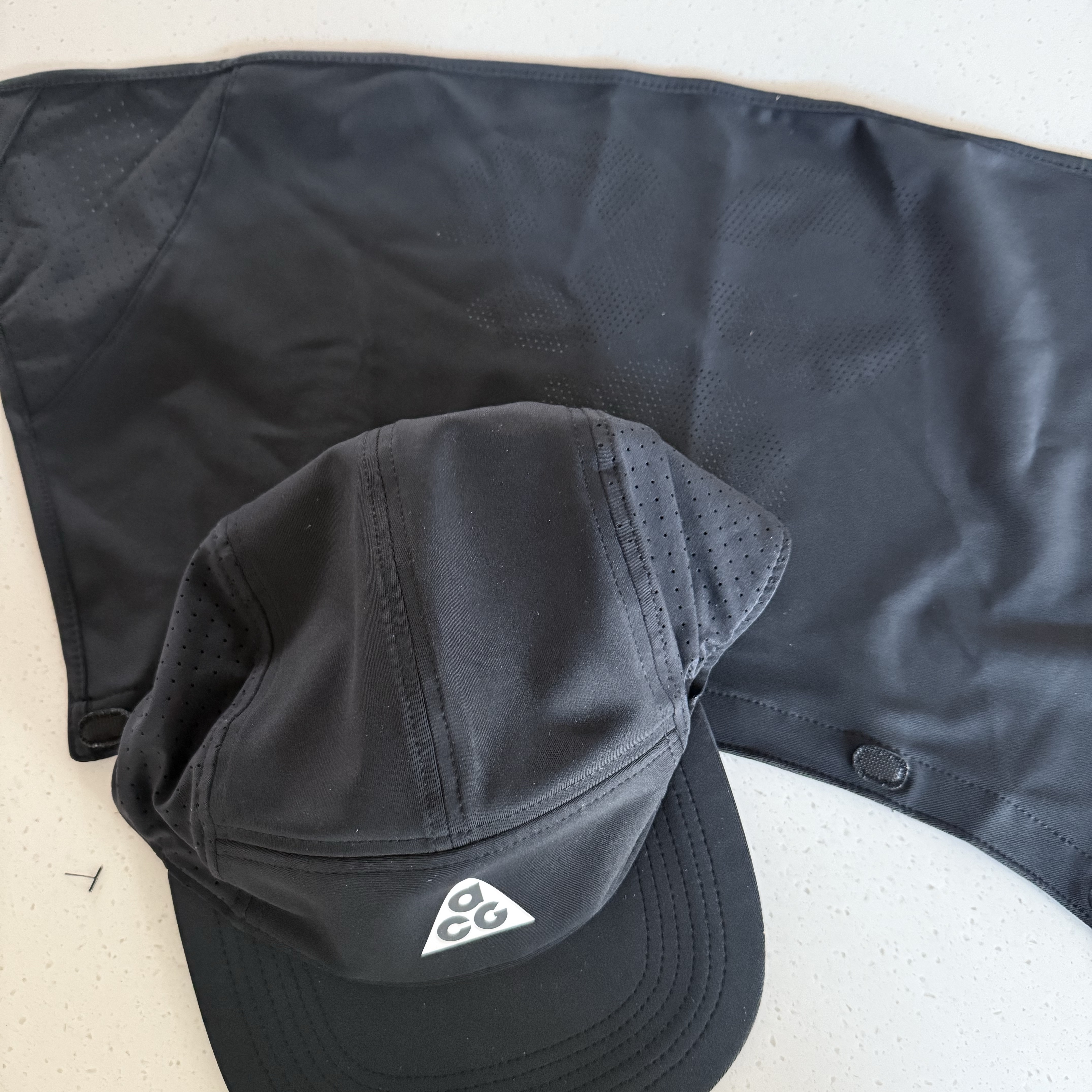 Nike ACG Fly Cap Black 착용 스타일 - 2