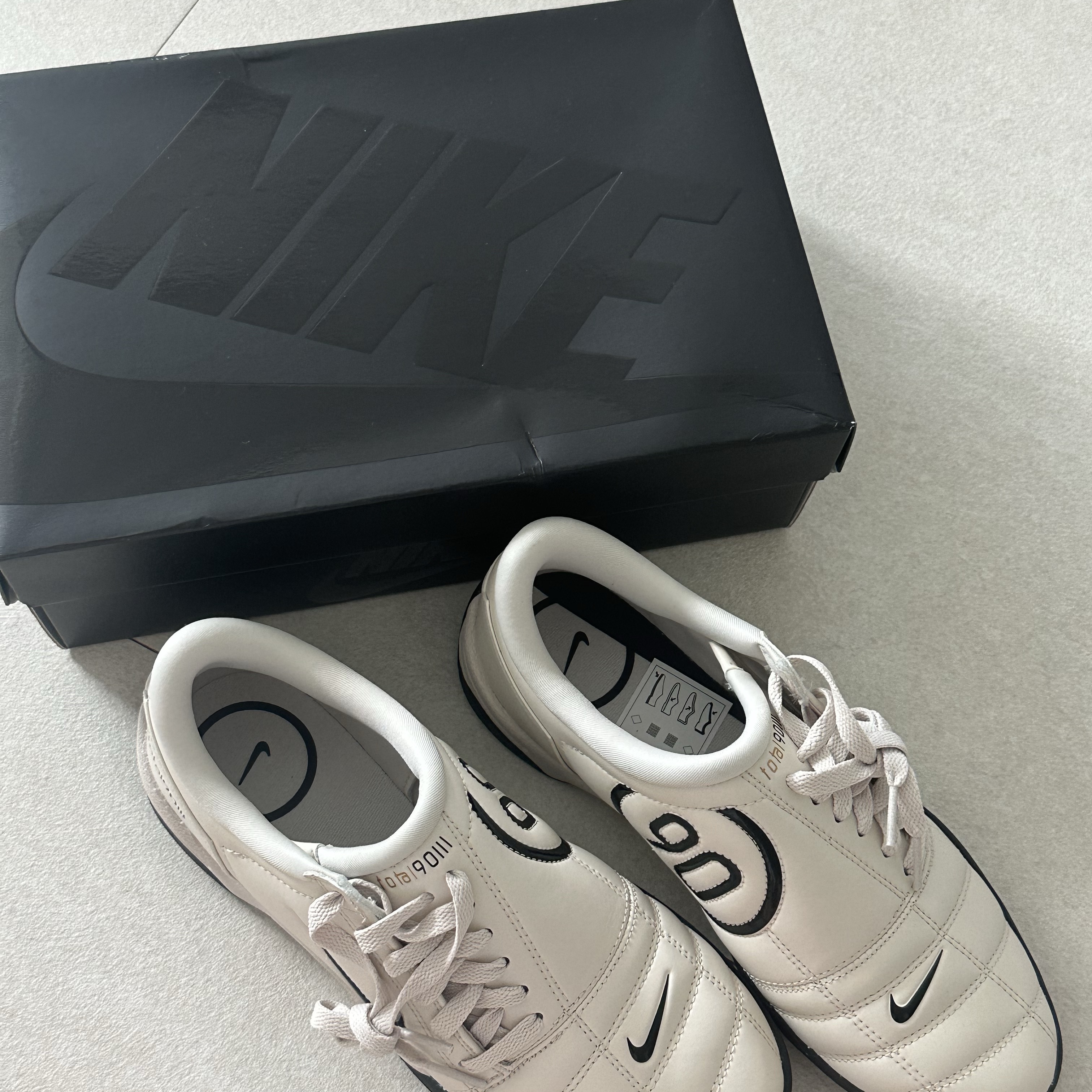 Nike Total 90 III SP Light Orewood Brown Black 착용 스타일 - 3