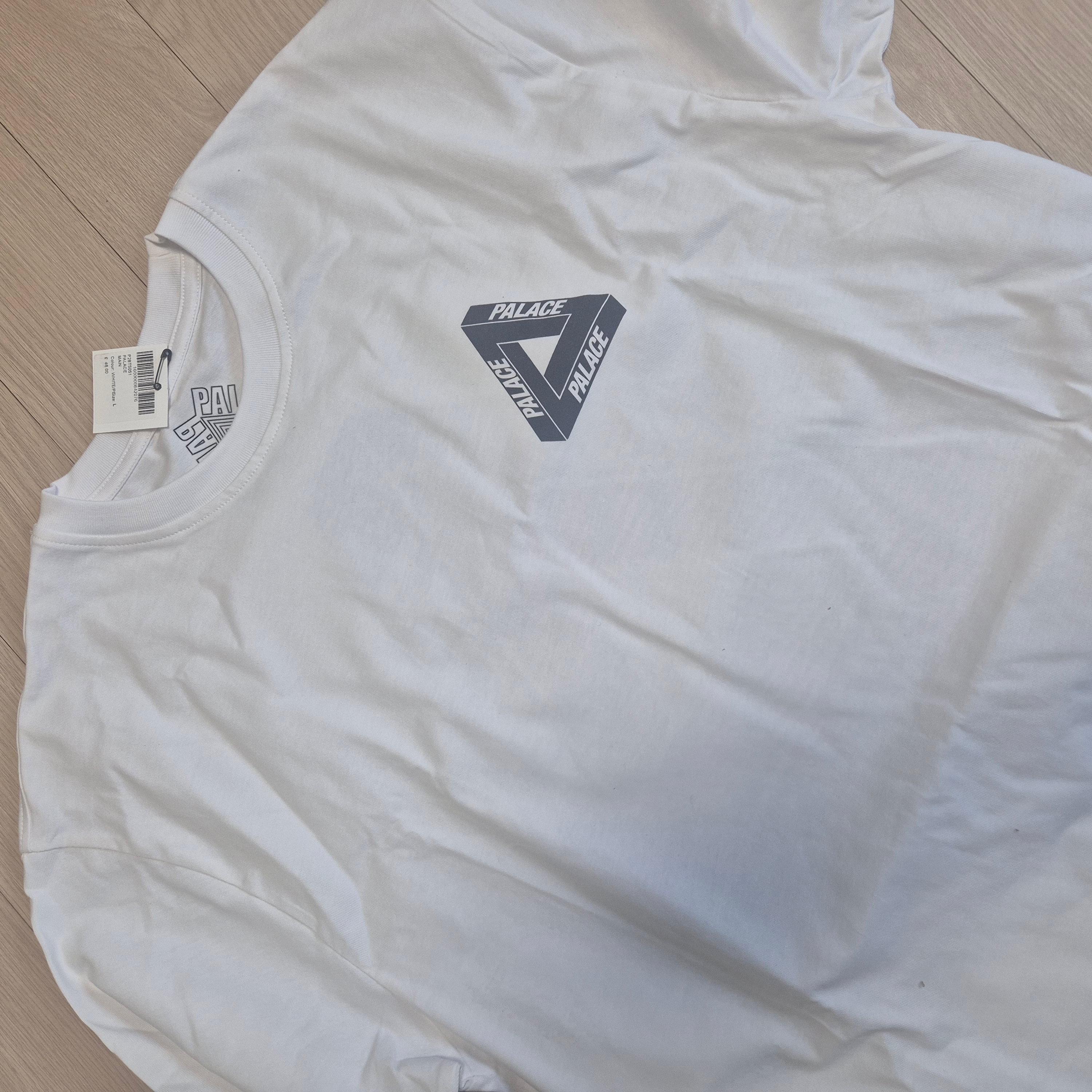 Palace Tri-Vex T-Shirt White Pink - 25SS 착용 스타일 - 6