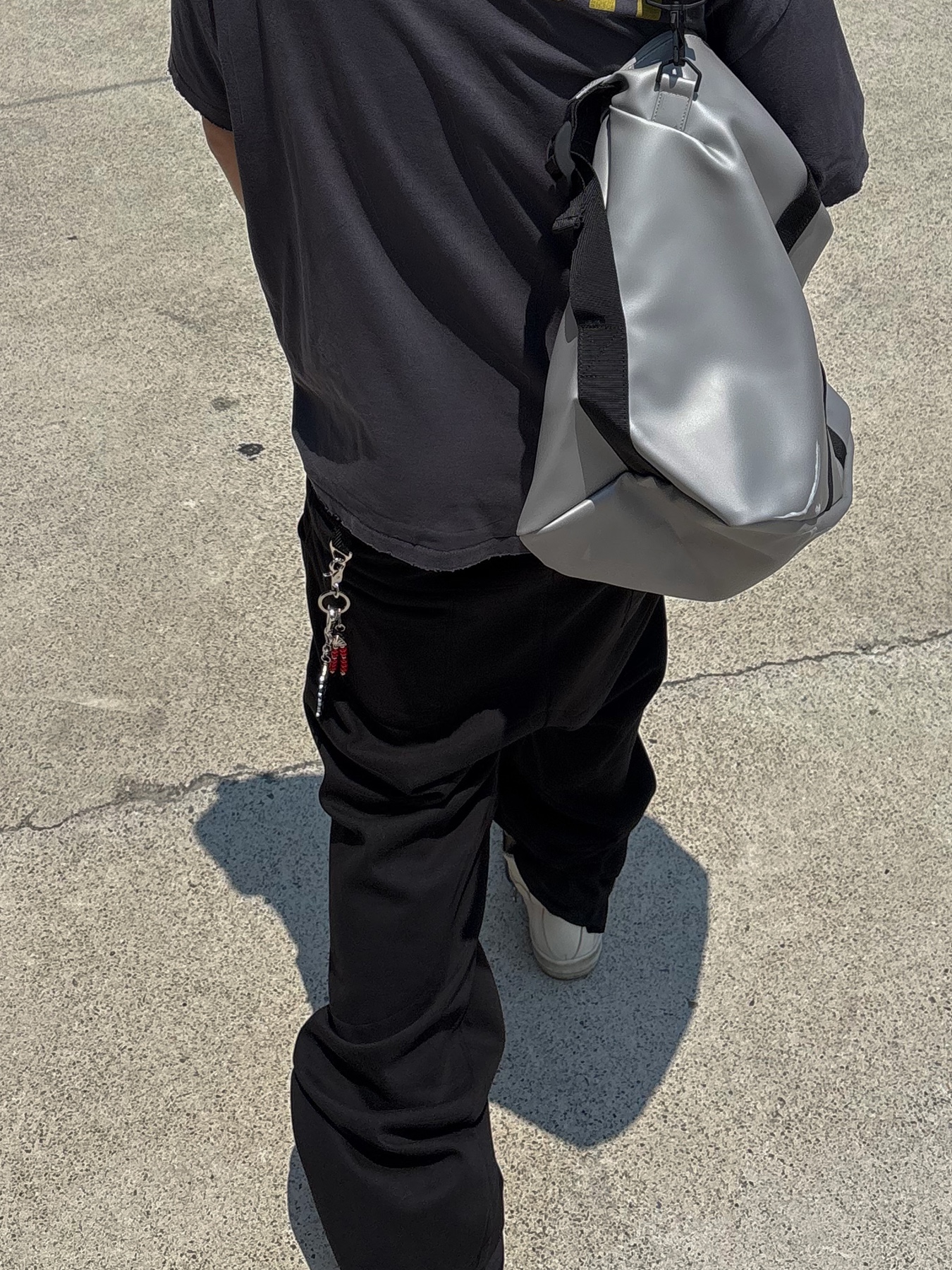 (W) Rick Owens Geobasket Sneakers Milk, Wapworks Flare Layerd Sweat Pants Black 착용 스타일 - 6