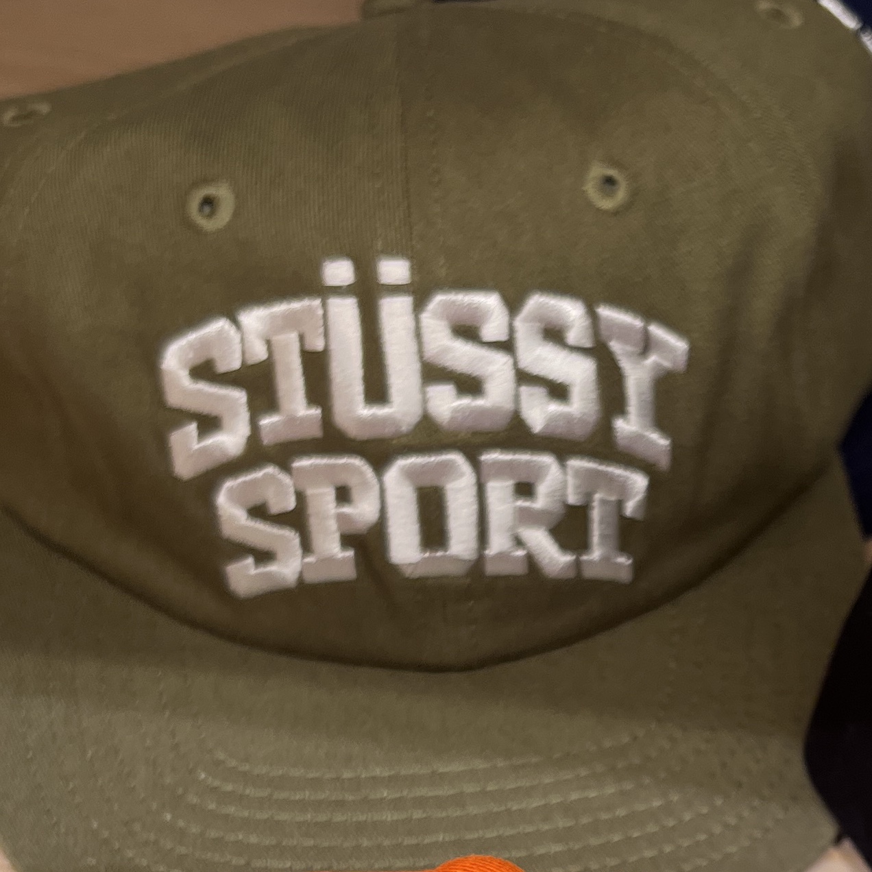 Stussy Mid-Depth Sport Snapback Seaweed 착용 스타일