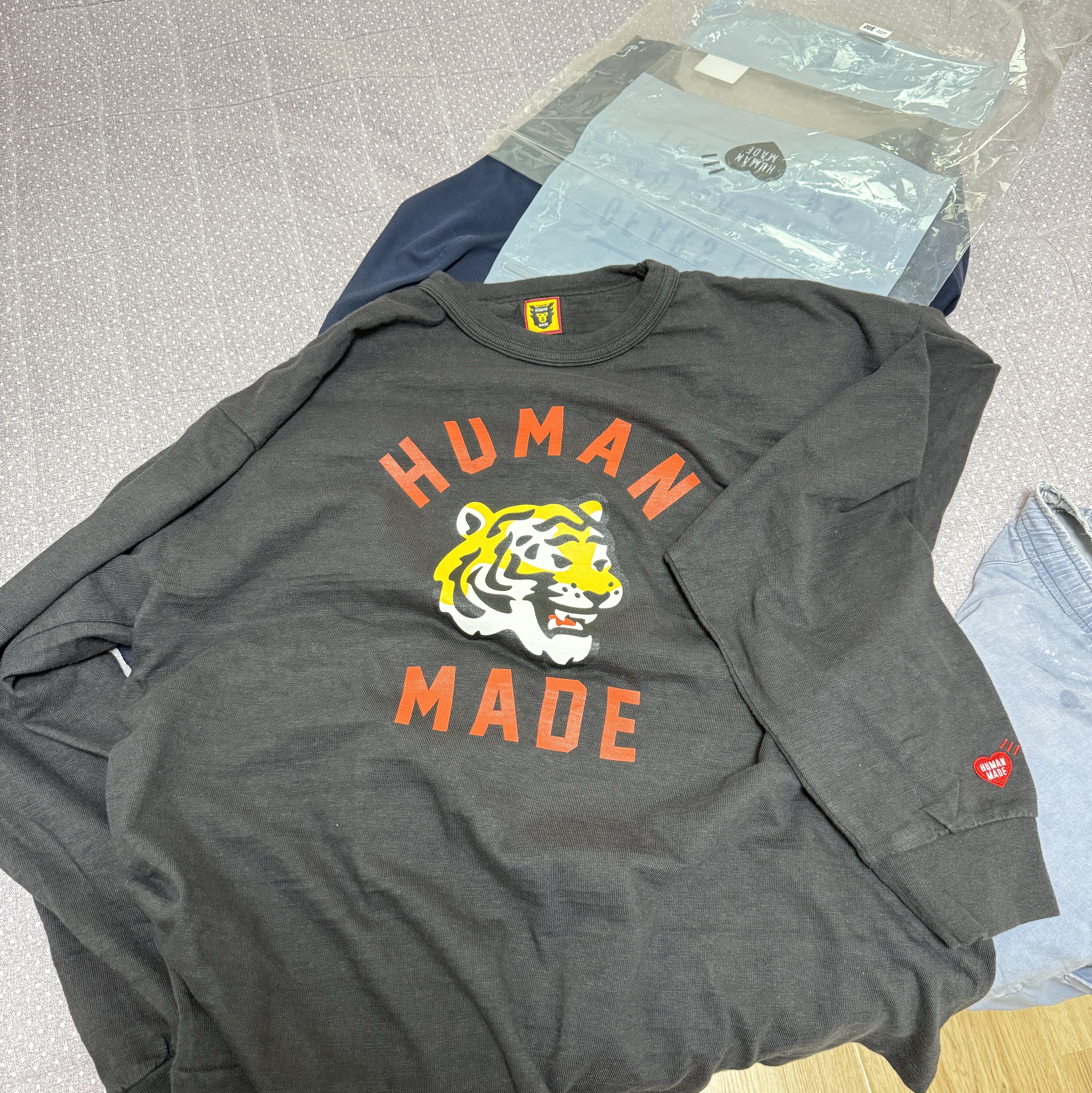 Human Made Graphic L/S T-Shirt Black 착용 스타일