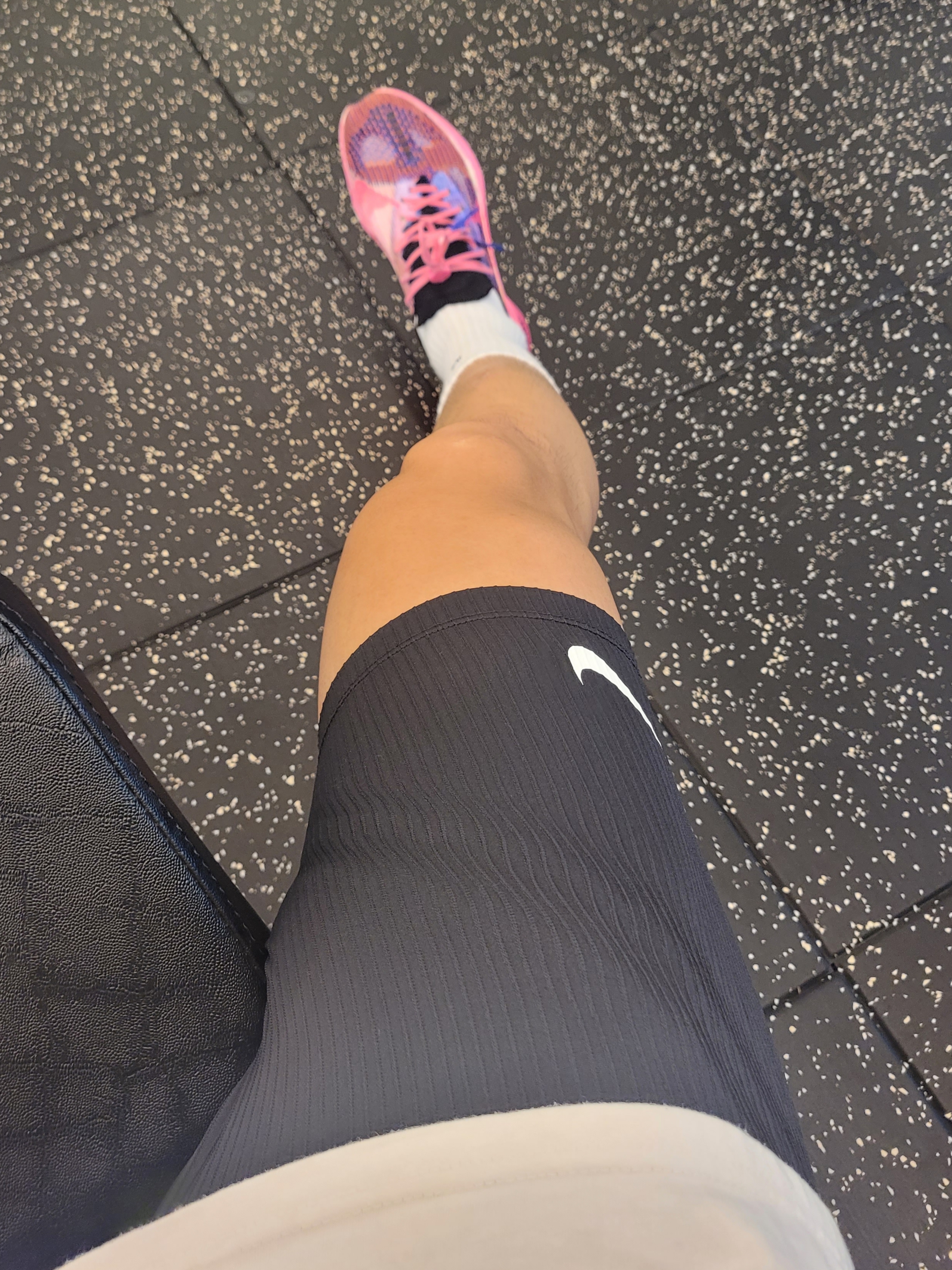 Nike Dri-Fit ADV Aeroswift Running Half Tights Black - Asia, Nike x Off-White Air Zoom Tempo Next% Pink Glow 착용 스타일 - 3