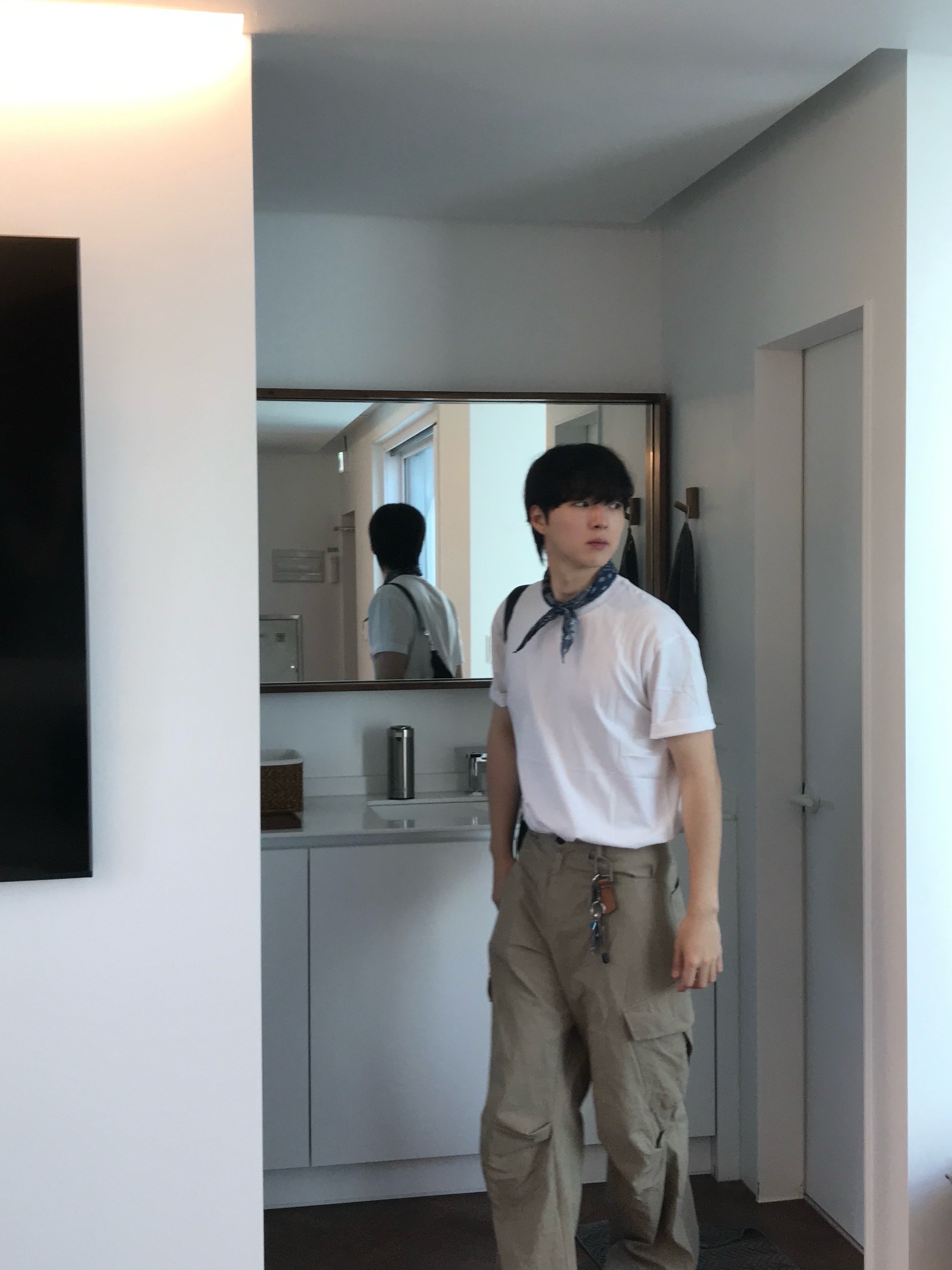 Millo Archive Original Cotton T-Shirts White 착용 스타일 - 5