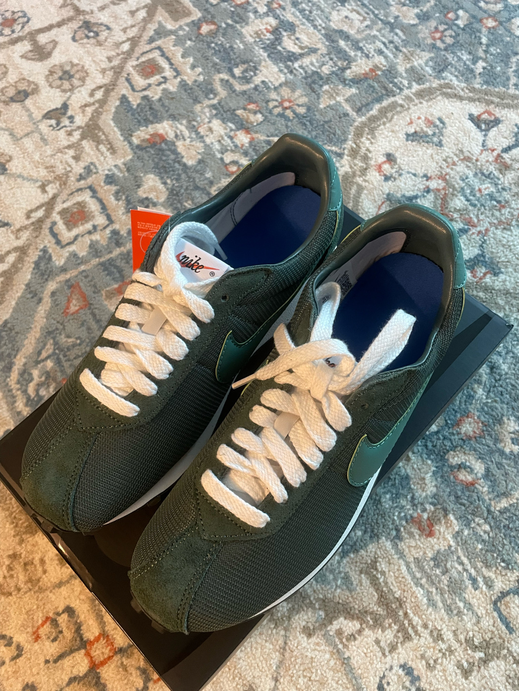 Nike LD-1000 SP Vintage Green and Bicoastal 착용 스타일 - 2