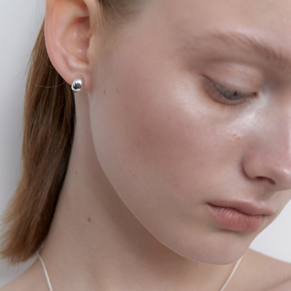 러브미몬스터 [실버] 뉴 문 귀걸이 실버(lovememonster [Silver] New Moon Earrings  Silver) - 4
