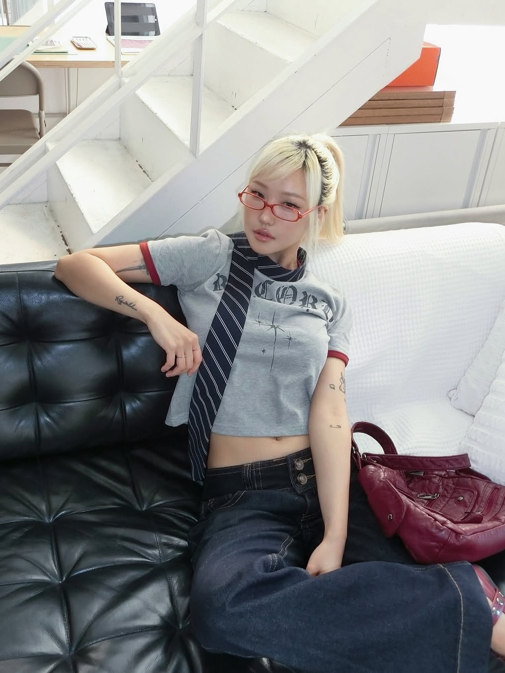 SLOW RECORD HOUSE Unisex RECORD Ringer Tee Melange Grey 착용 스타일 - 4