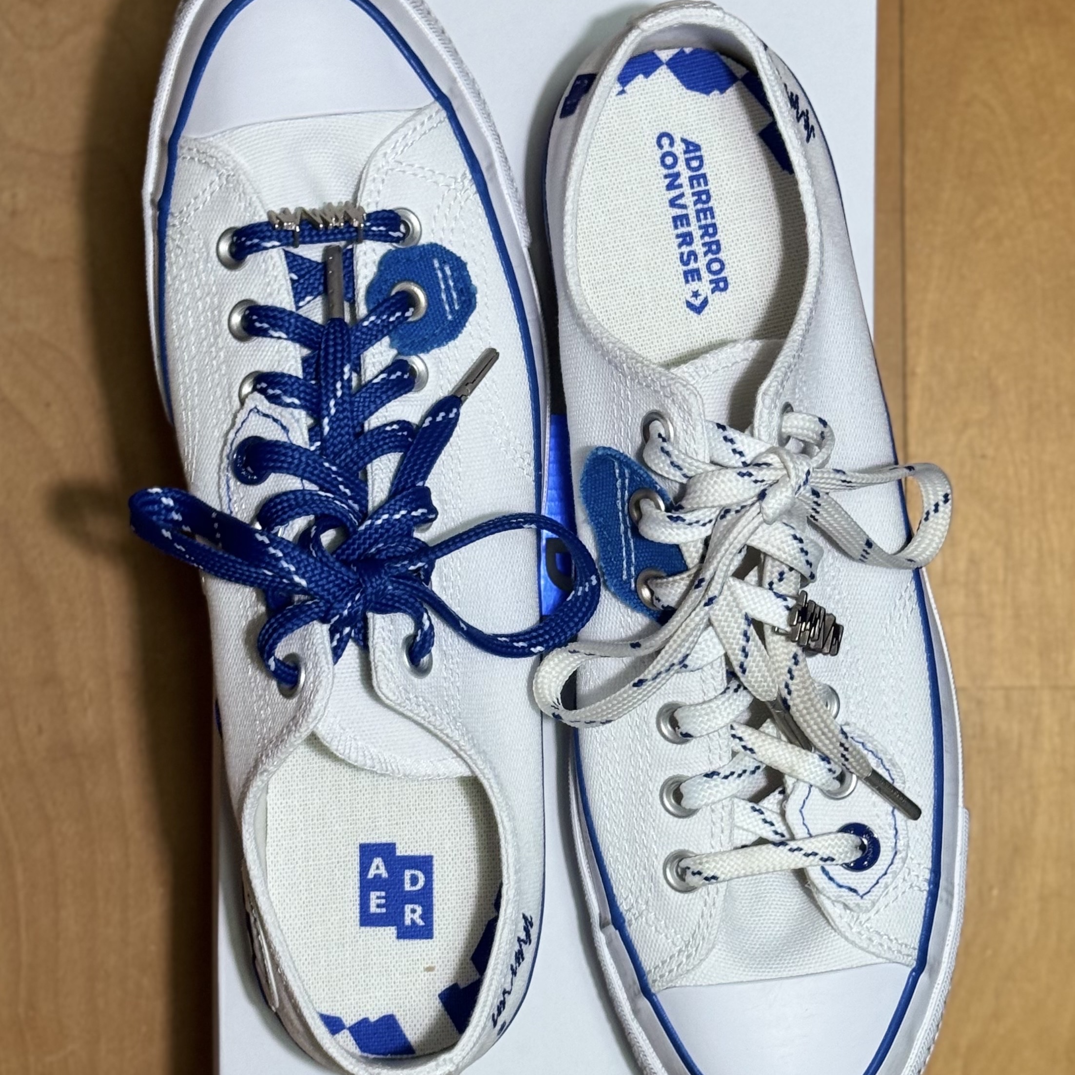 Converse x Ader Error Sig; Chuck 70 Low White Blue 착용 스타일 - 3